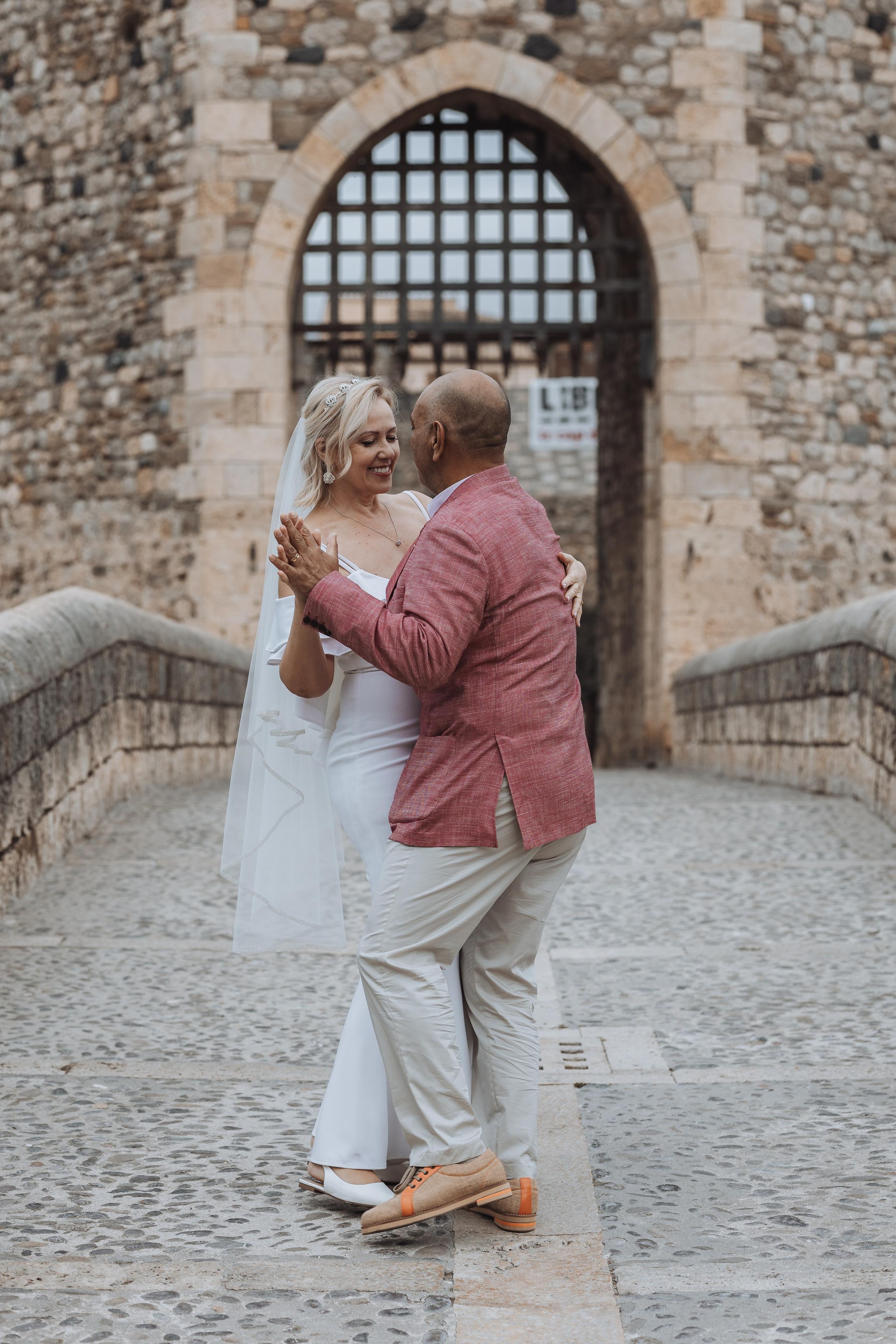 Albina+Kevin, 07.10.2024, Besalú. Fotógrafa de bodas en Cataluña