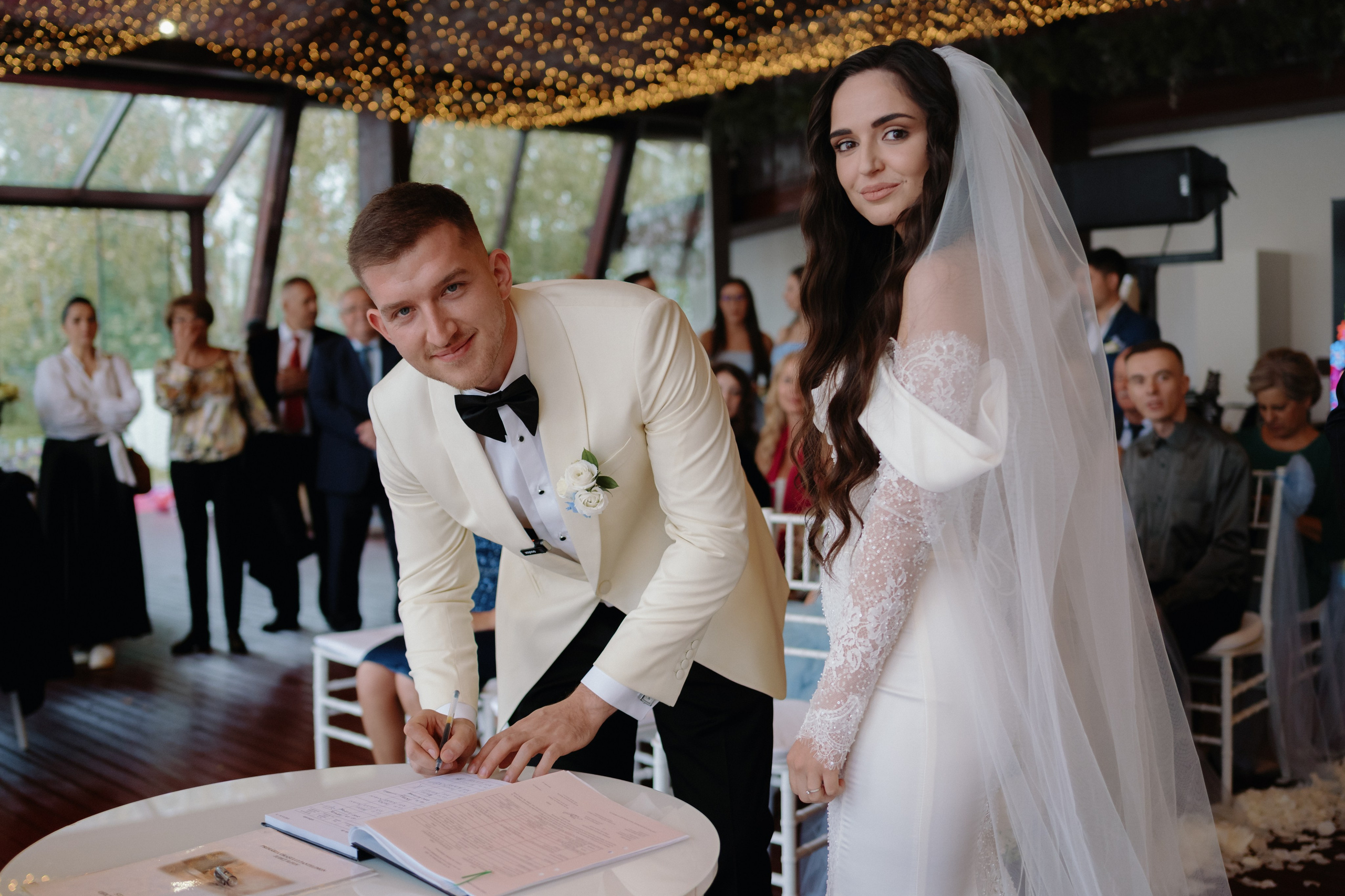 Cristina & Bogdan. STORYCATCHERS