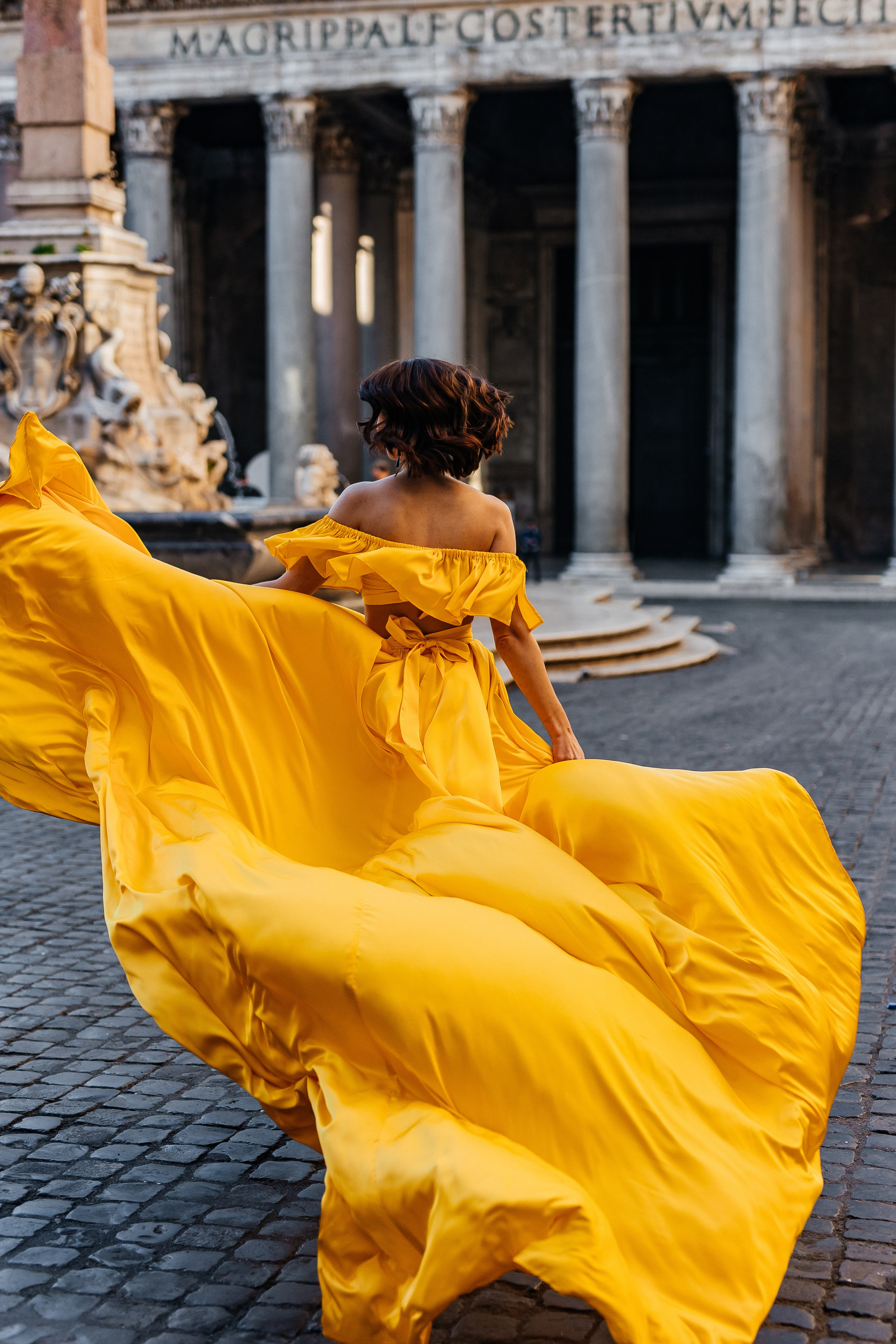 All roads lead to Rome. Irum.foto