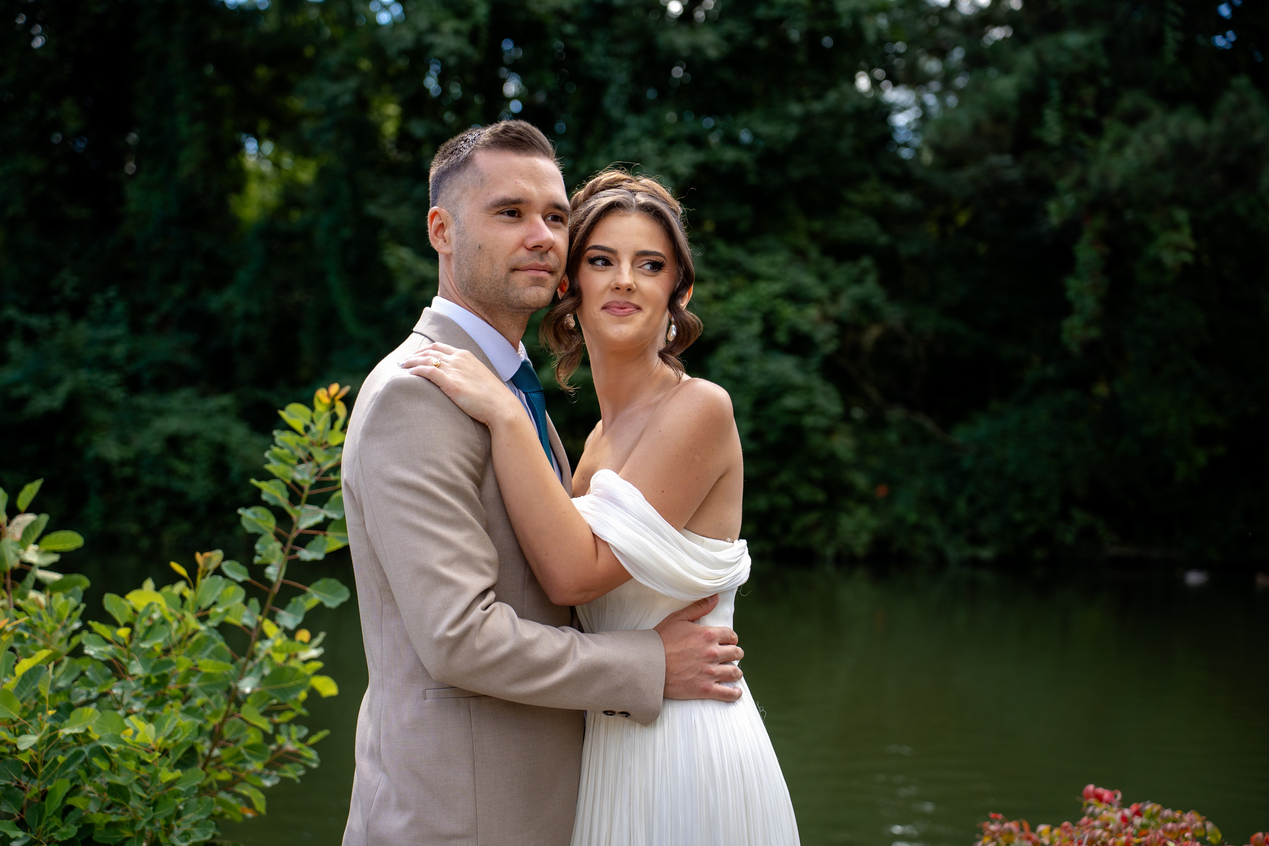 Andreea & Catalin. Www.paulcatalin.ro