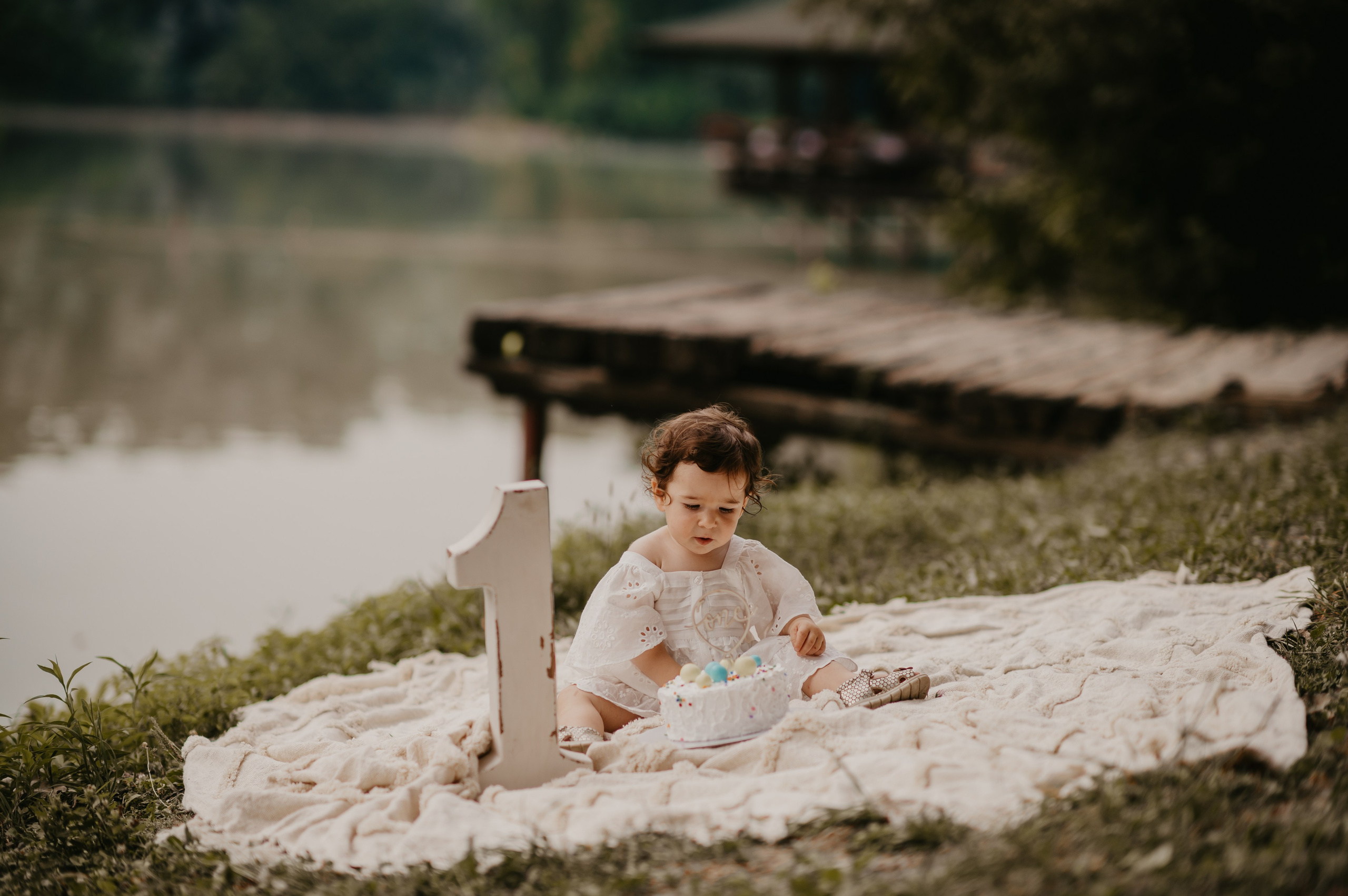 Ada Safari. Ana Sladojevic