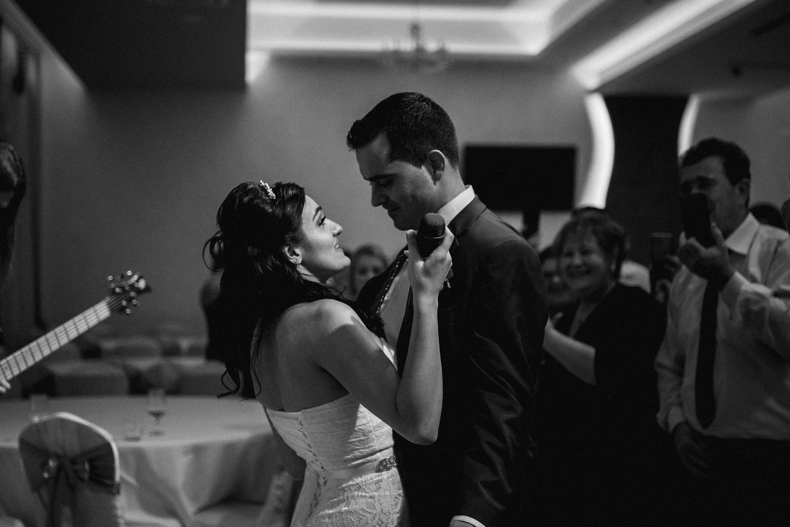 Ešli i Aleks. Wedding, family and destination photographer. Based in Serbia, available for the whole world