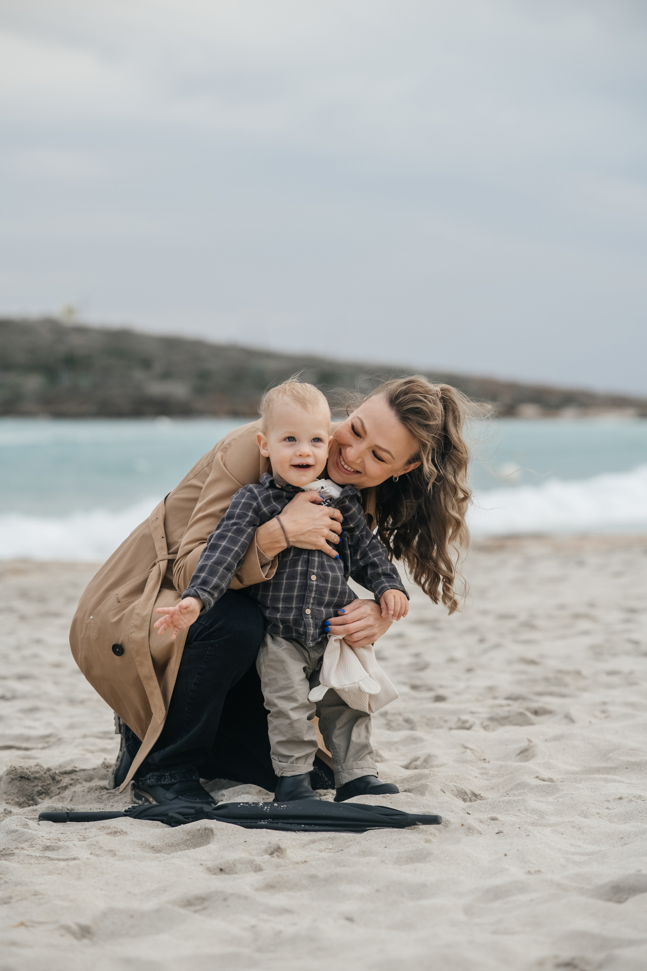 На пляже Нисси Бич. Фотограф на Кипре