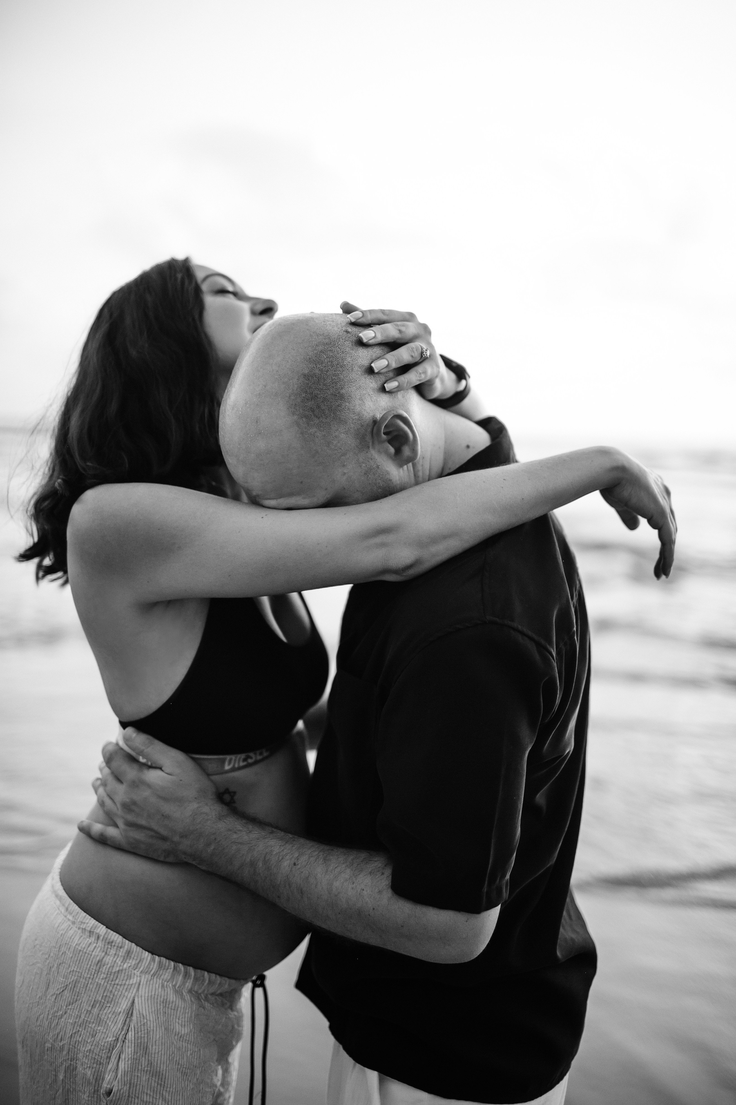 Katya & Fil Givat Olga. Family photographer in Israel