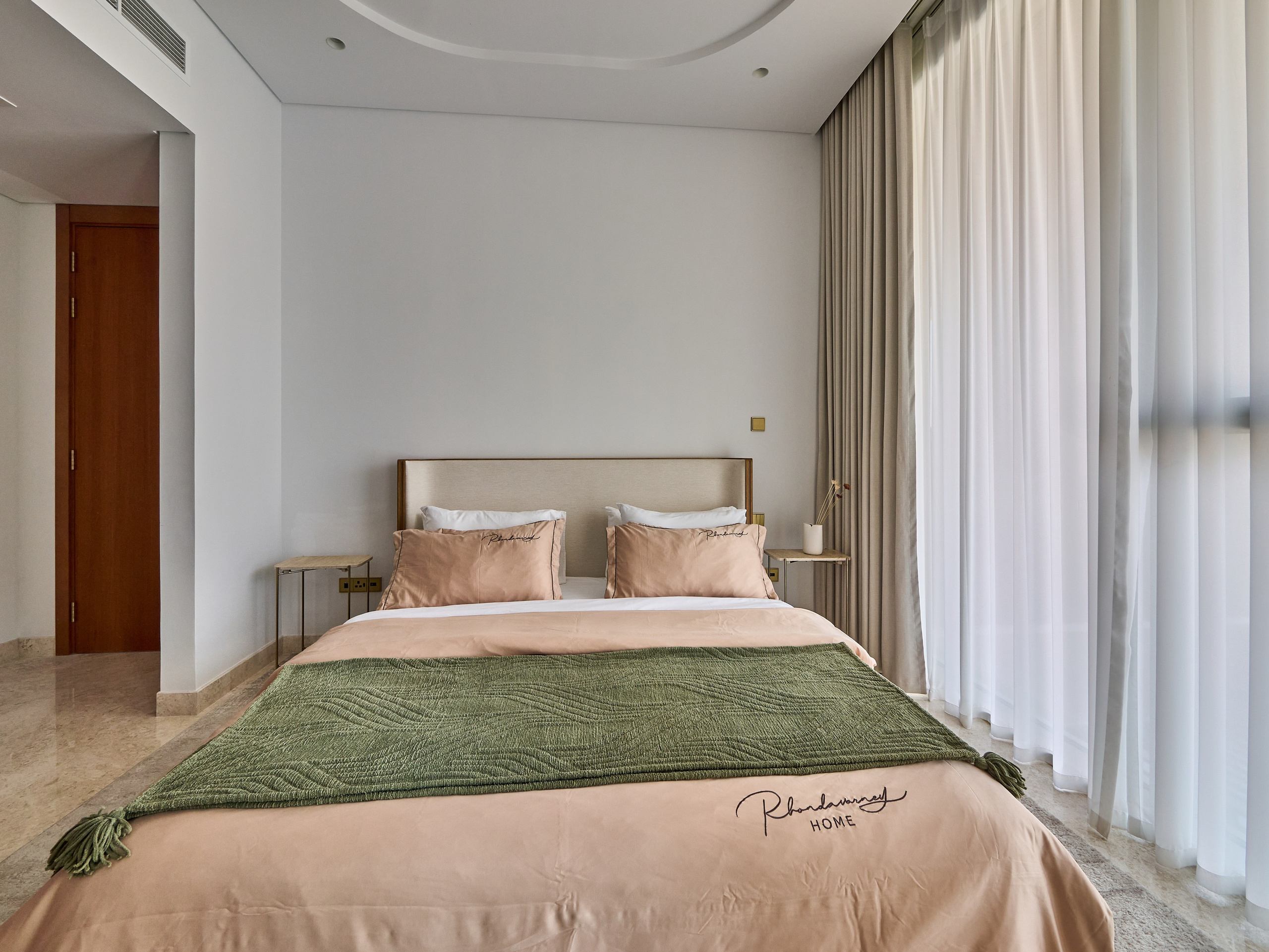 The Palm. Hotel Photographer in Dubai — Interiors & Commercial by Oleg Novikov