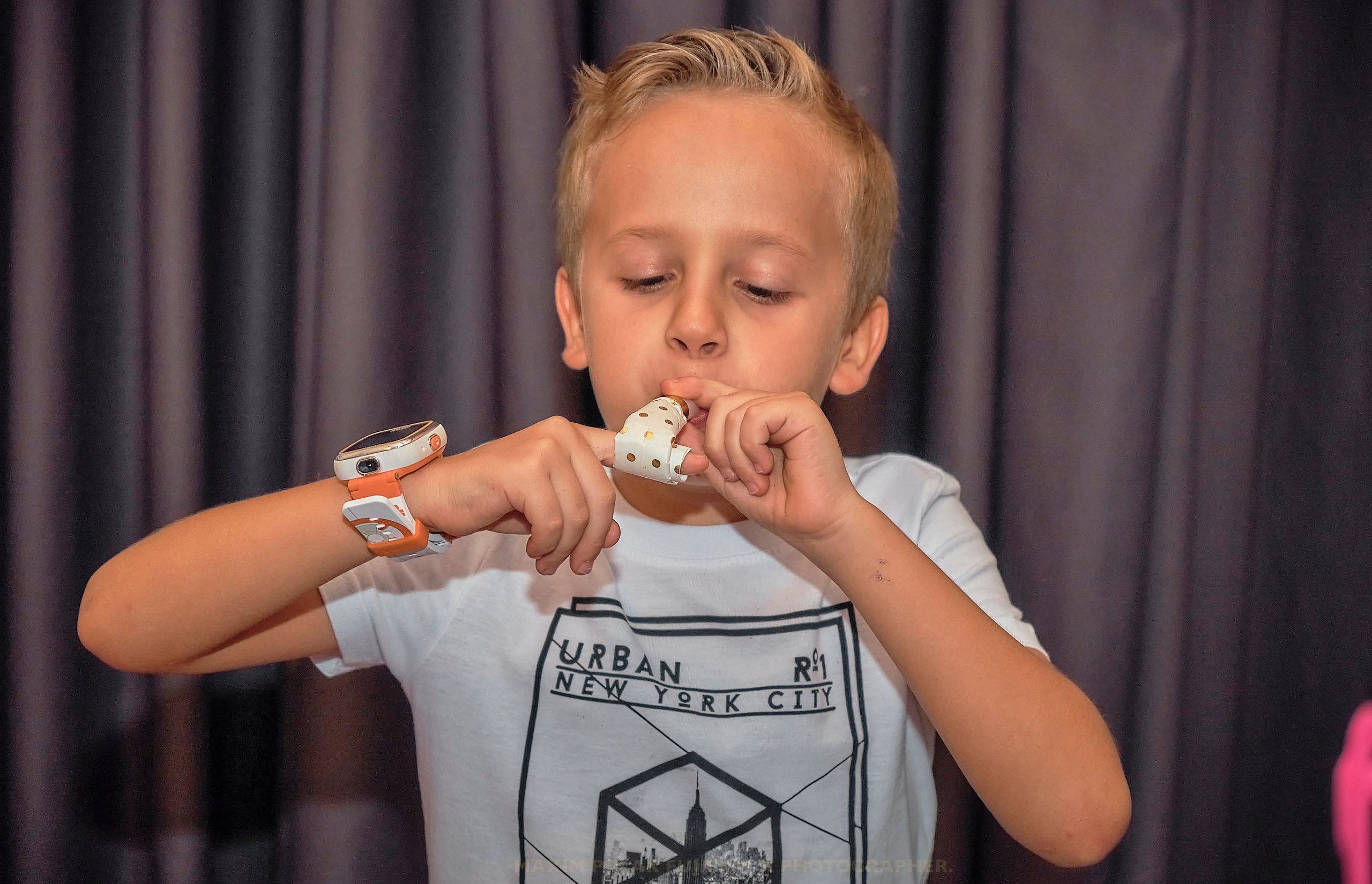 Birthday Party. Middle East Photo Agency — Weddings, Bar & Bat Mitzvahs, Brit Milah, Theater, Magnets, Portraits