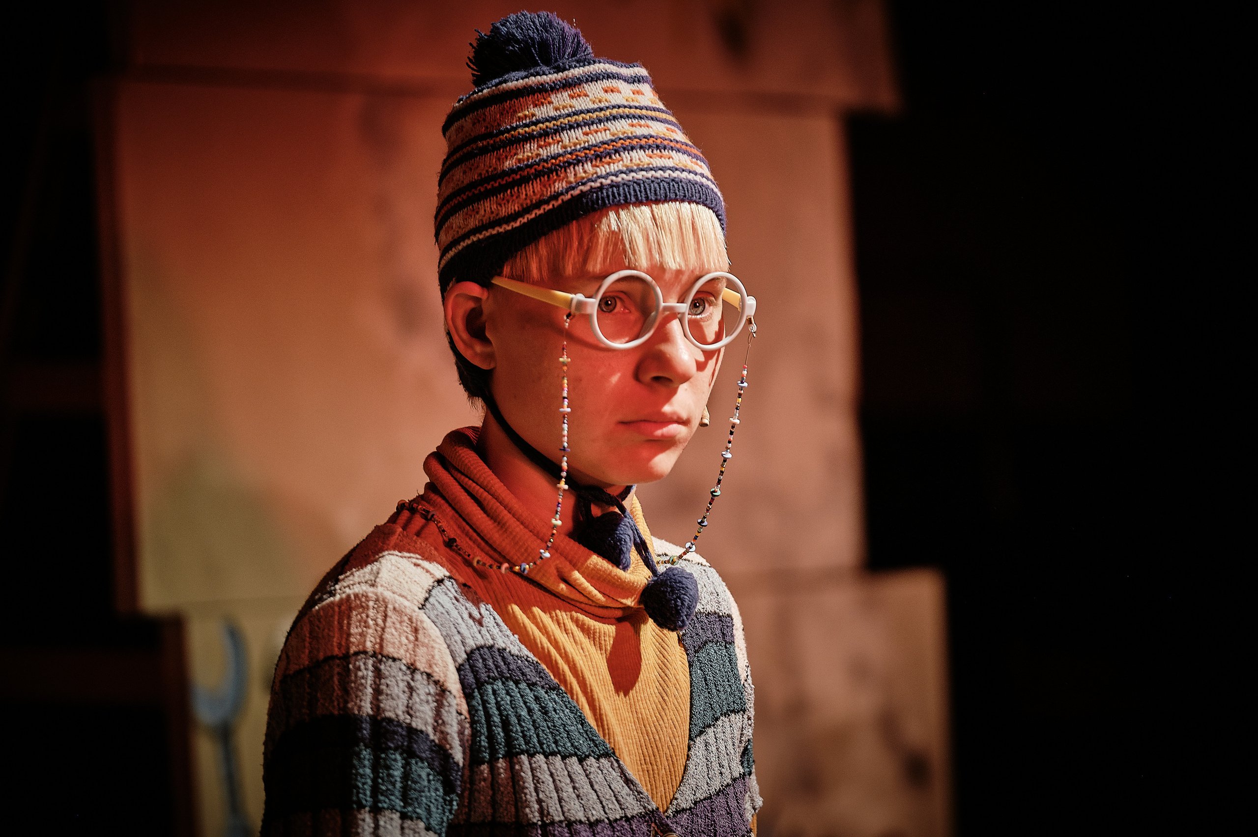 Theater inoi. Middle East Photo Agency סוכנות צילום המזרח התיכון — צילום מקצועי והדפסת מגנטים לאירועים