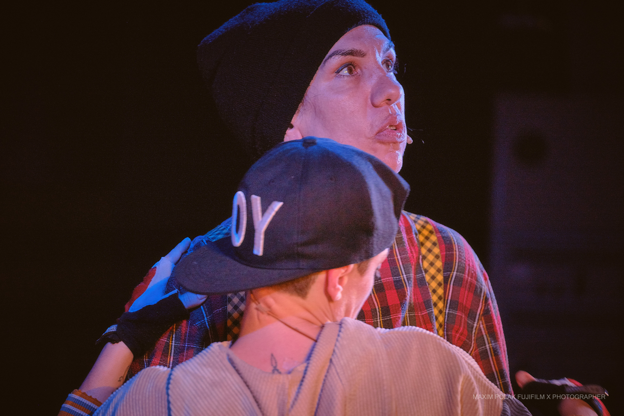 Theater inoi. Middle East Photo Agency סוכנות צילום המזרח התיכון — צילום מקצועי והדפסת מגנטים לאירועים