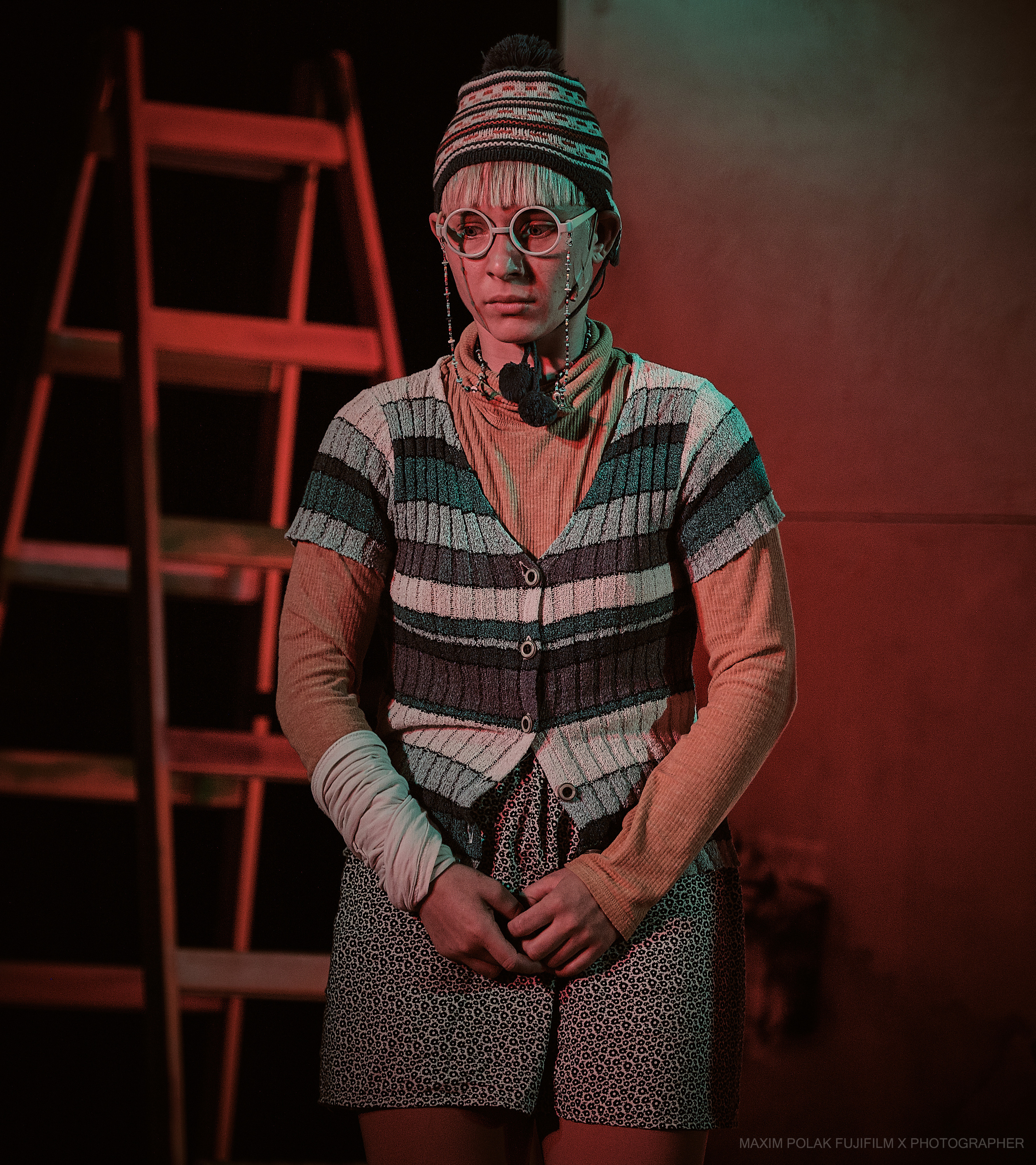 Theater inoi. Middle East Photo Agency סוכנות צילום המזרח התיכון — צילום מקצועי והדפסת מגנטים לאירועים