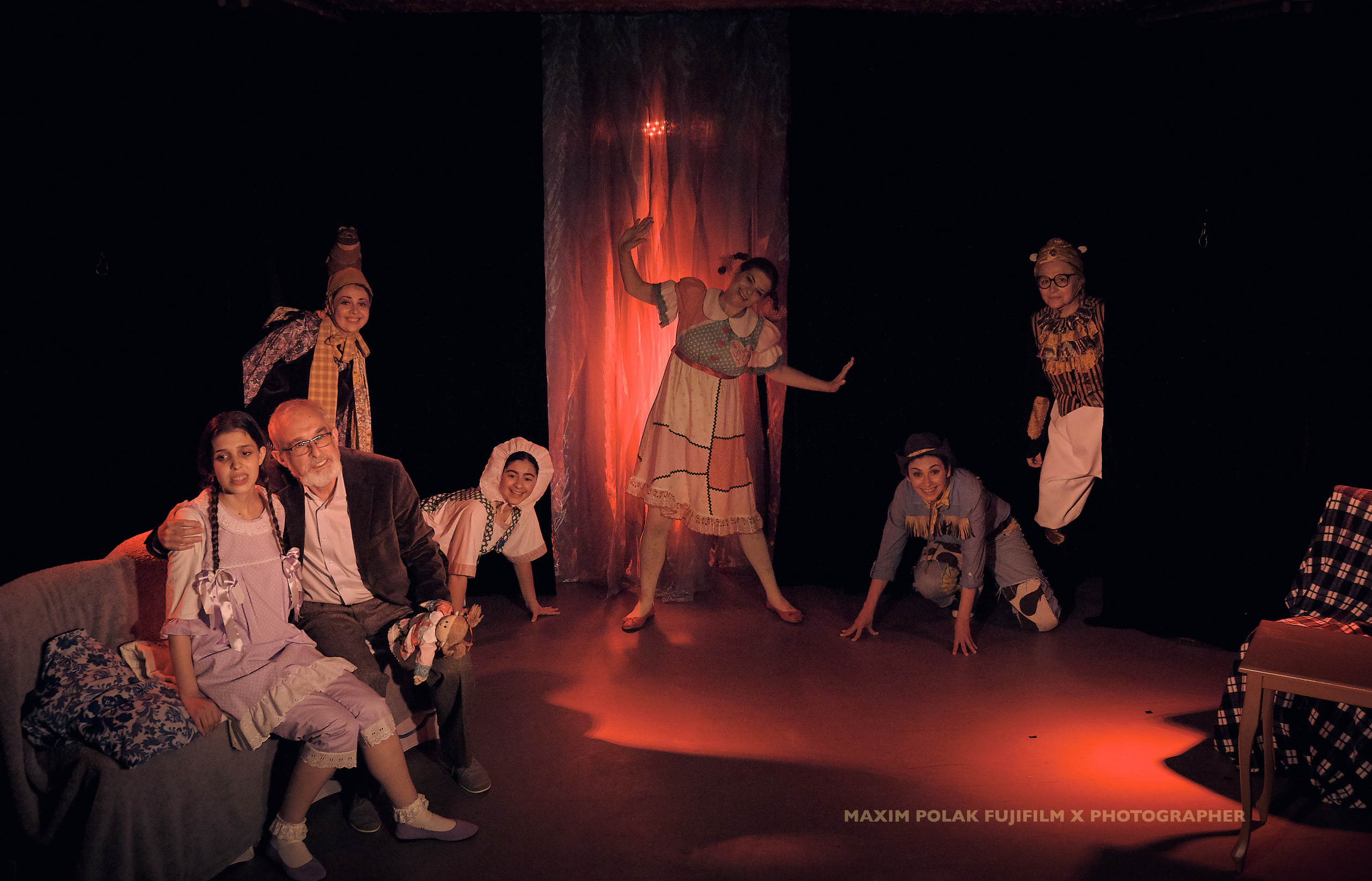 Theater Zero. Middle East Photo Agency — Weddings, Bar & Bat Mitzvahs, Brit Milah, Theater, Magnets, Portraits