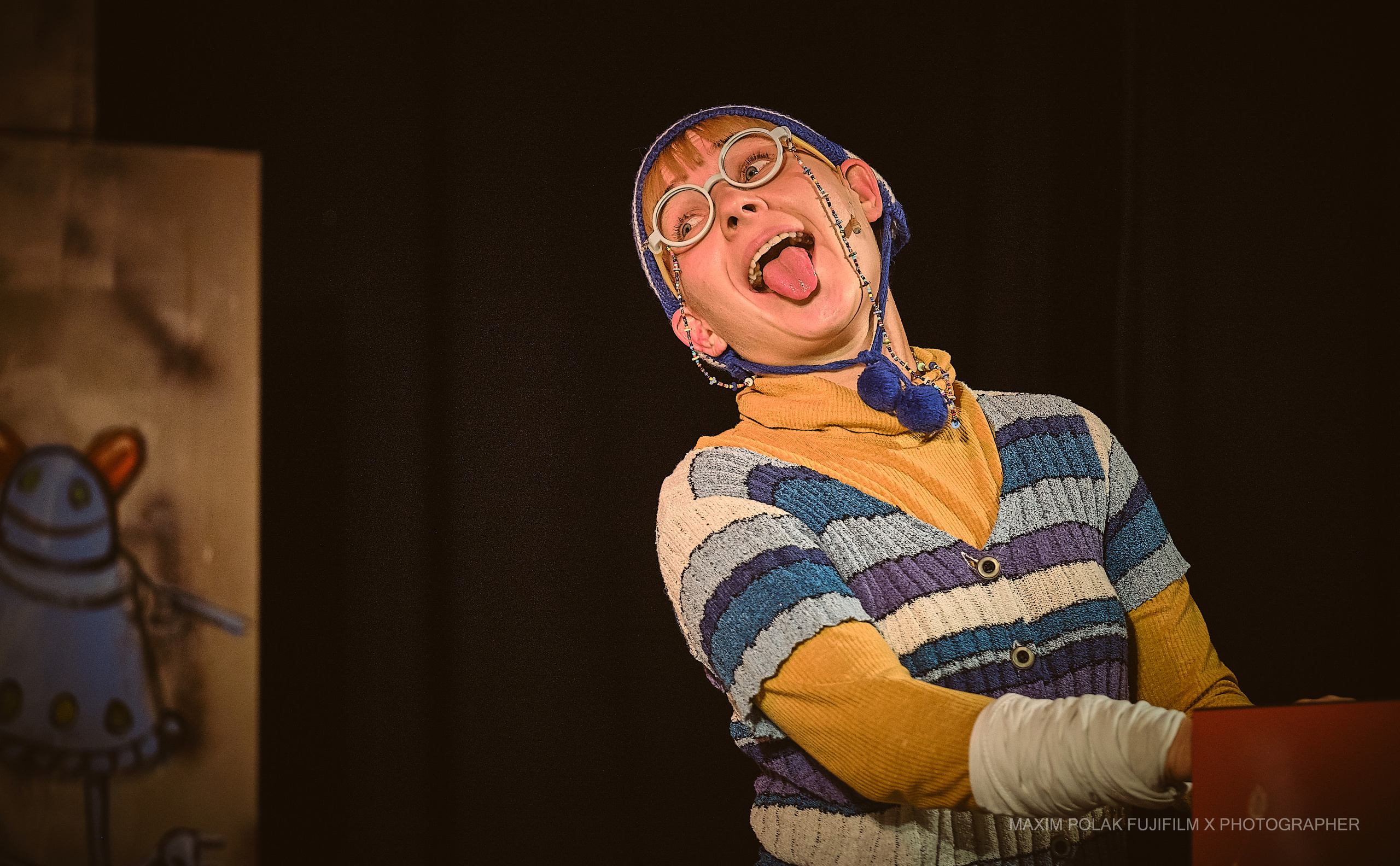 Theater inoi. Middle East Photo Agency סוכנות צילום המזרח התיכון — צילום מקצועי והדפסת מגנטים לאירועים