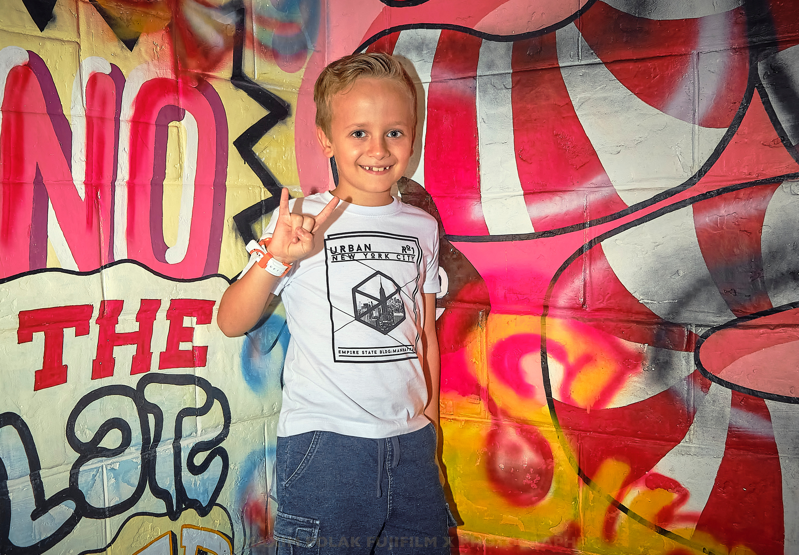 Birthday Party. Middle East Photo Agency — Weddings, Bar & Bat Mitzvahs, Brit Milah, Theater, Magnets, Portraits