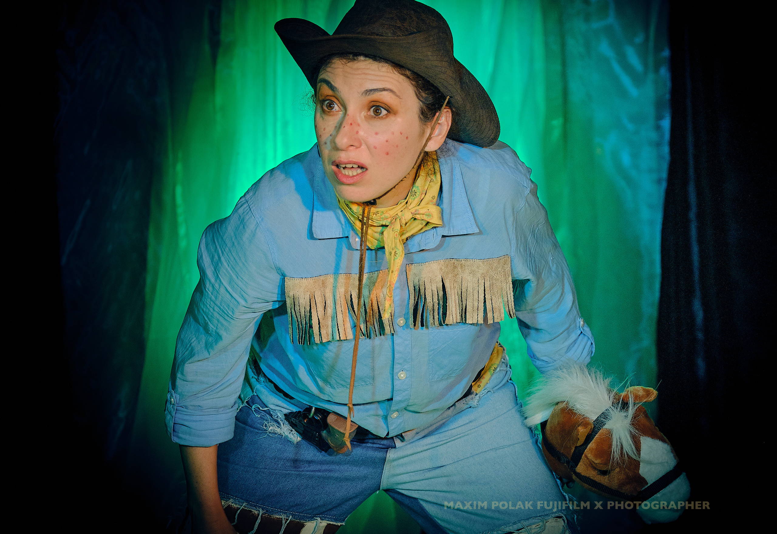 Theater Zero. Middle East Photo Agency — Weddings, Bar & Bat Mitzvahs, Brit Milah, Theater, Magnets, Portraits