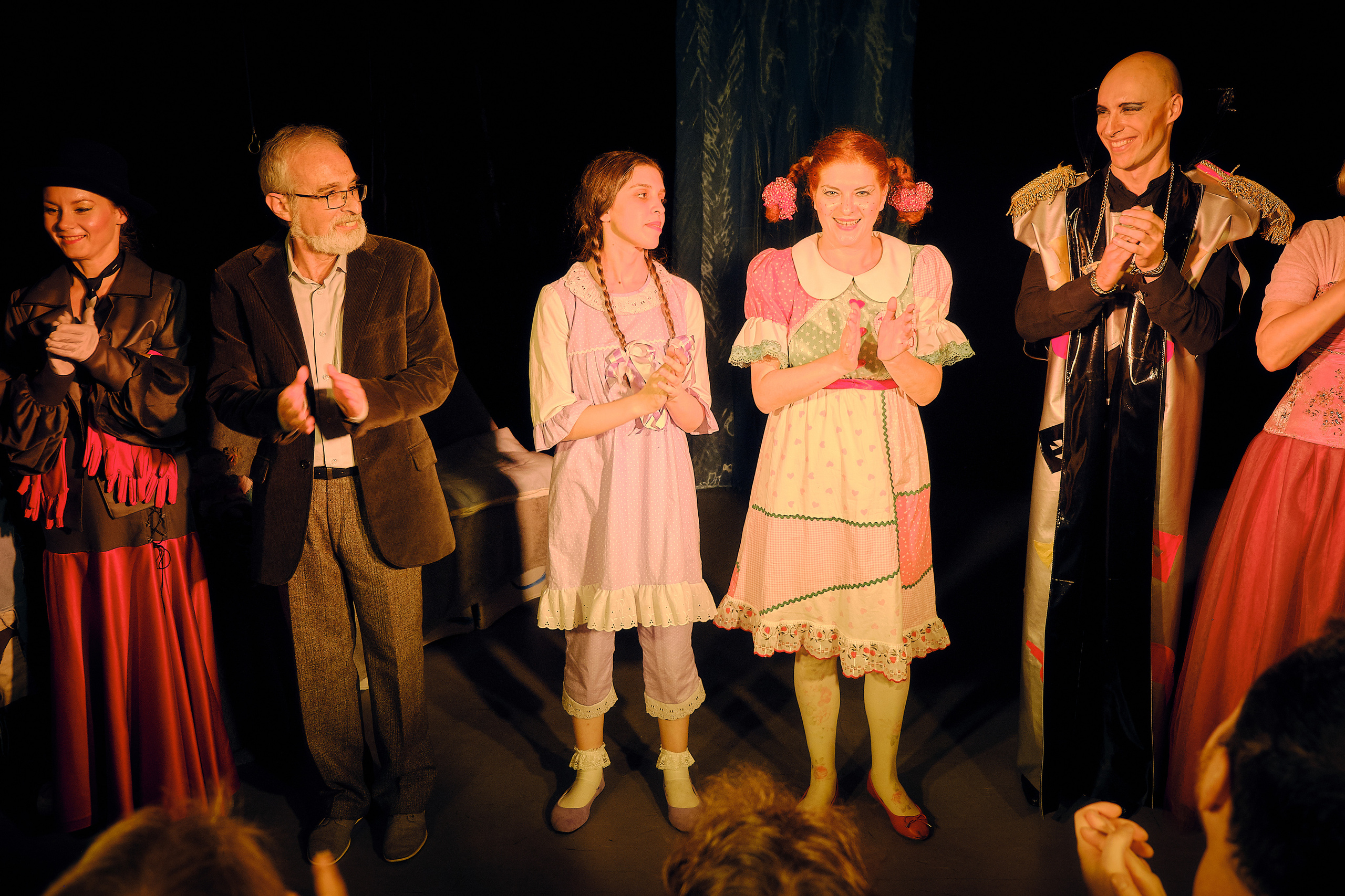 Theater Zero. Middle East Photo Agency — Weddings, Bar & Bat Mitzvahs, Brit Milah, Theater, Magnets, Portraits