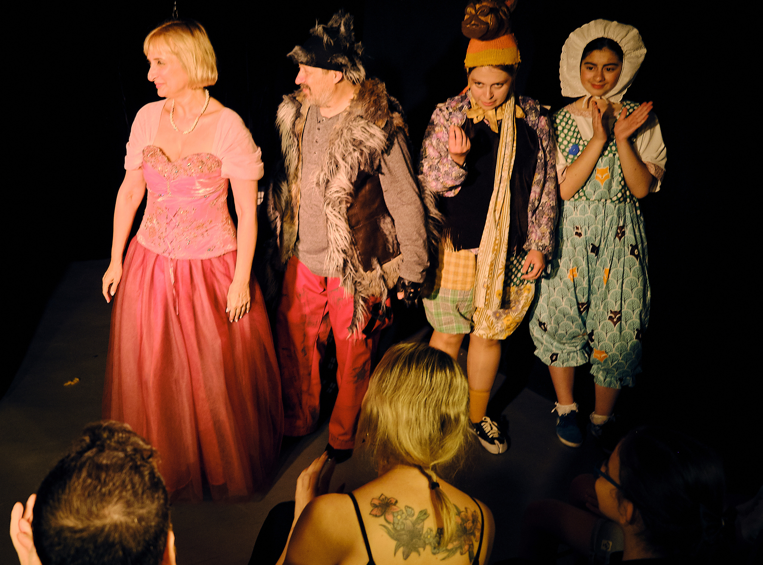 Theater Zero. Middle East Photo Agency — Weddings, Bar & Bat Mitzvahs, Brit Milah, Theater, Magnets, Portraits