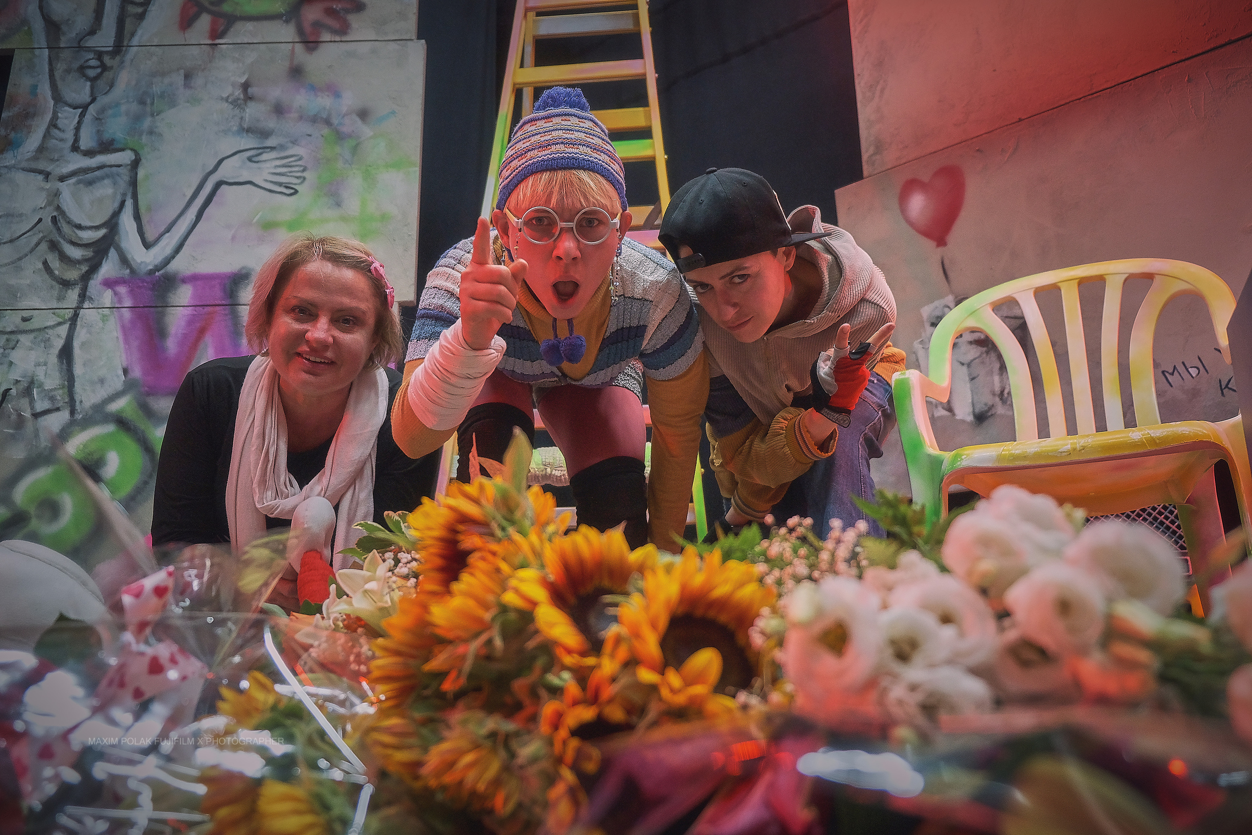 Theater inoi. Middle East Photo Agency סוכנות צילום המזרח התיכון — צילום מקצועי והדפסת מגנטים לאירועים