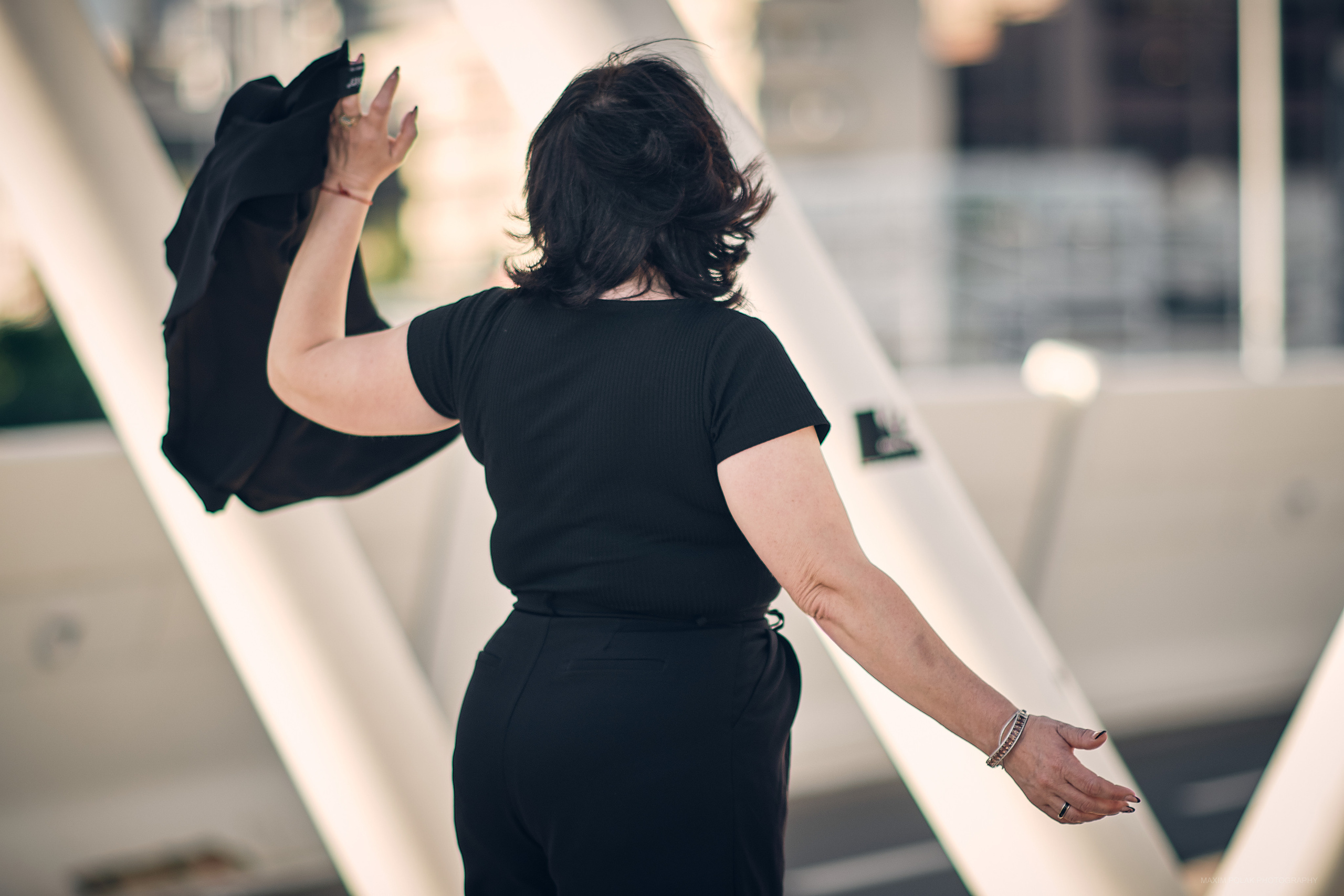 Oksana. Middle East Photo Agency סוכנות צילום המזרח התיכון — צילום מקצועי והדפסת מגנטים לאירועים