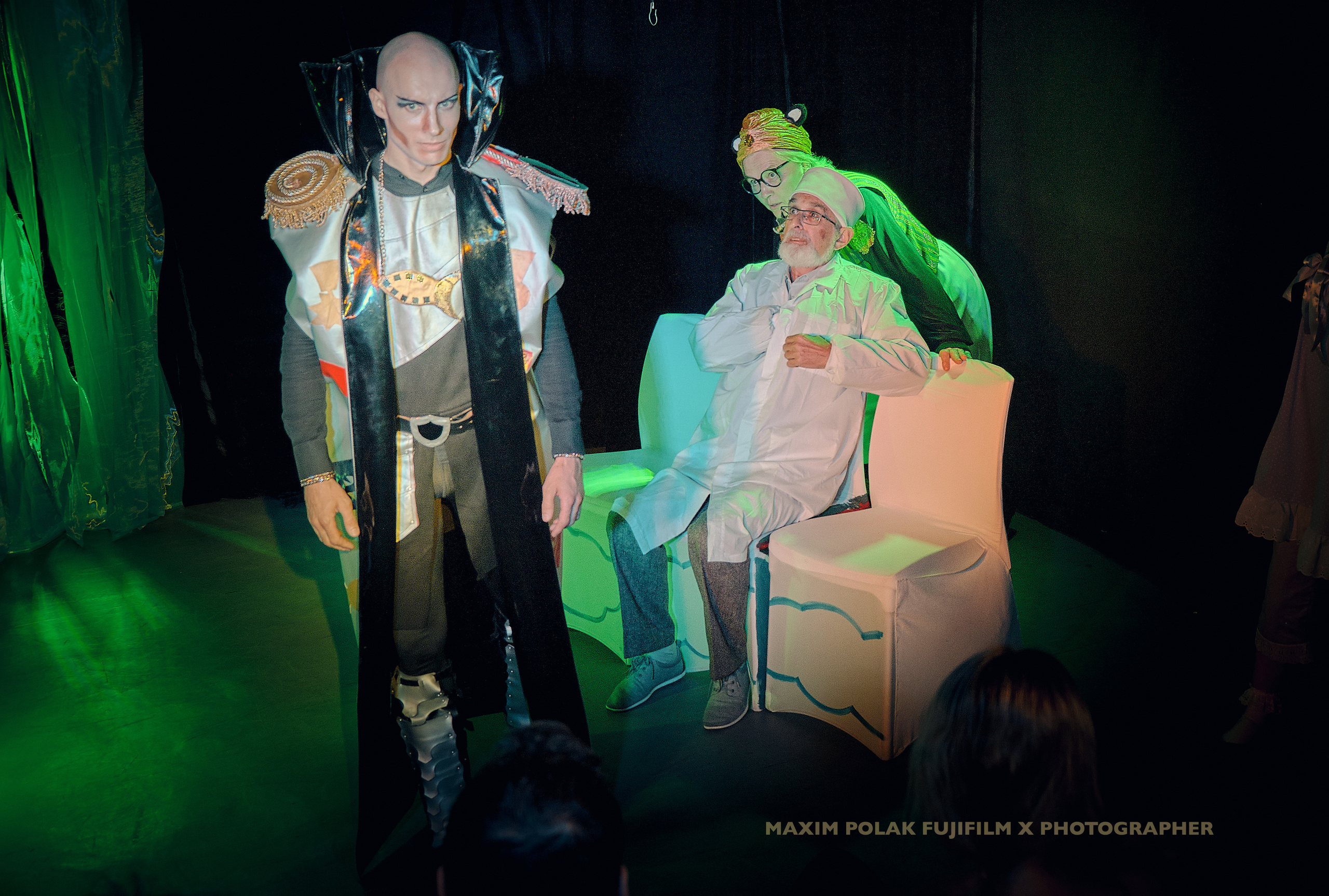 Theater Zero. Middle East Photo Agency — Weddings, Bar & Bat Mitzvahs, Brit Milah, Theater, Magnets, Portraits