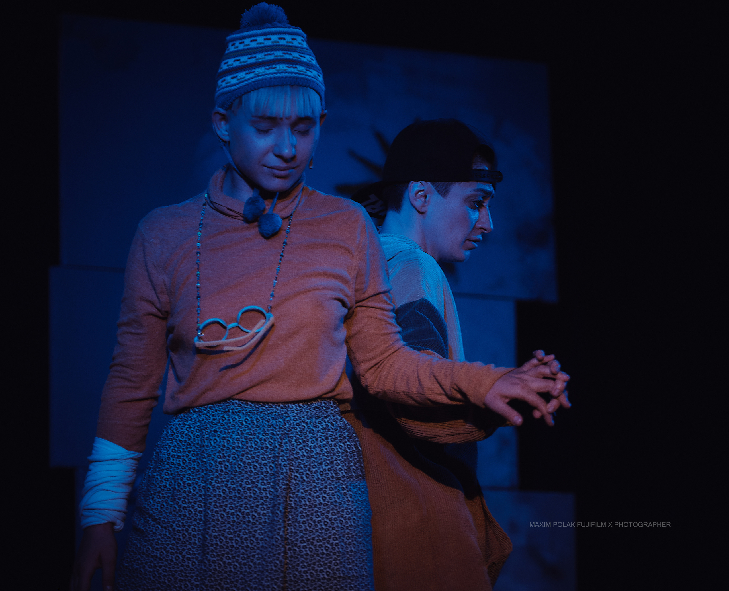 Theater inoi. Middle East Photo Agency סוכנות צילום המזרח התיכון — צילום מקצועי והדפסת מגנטים לאירועים