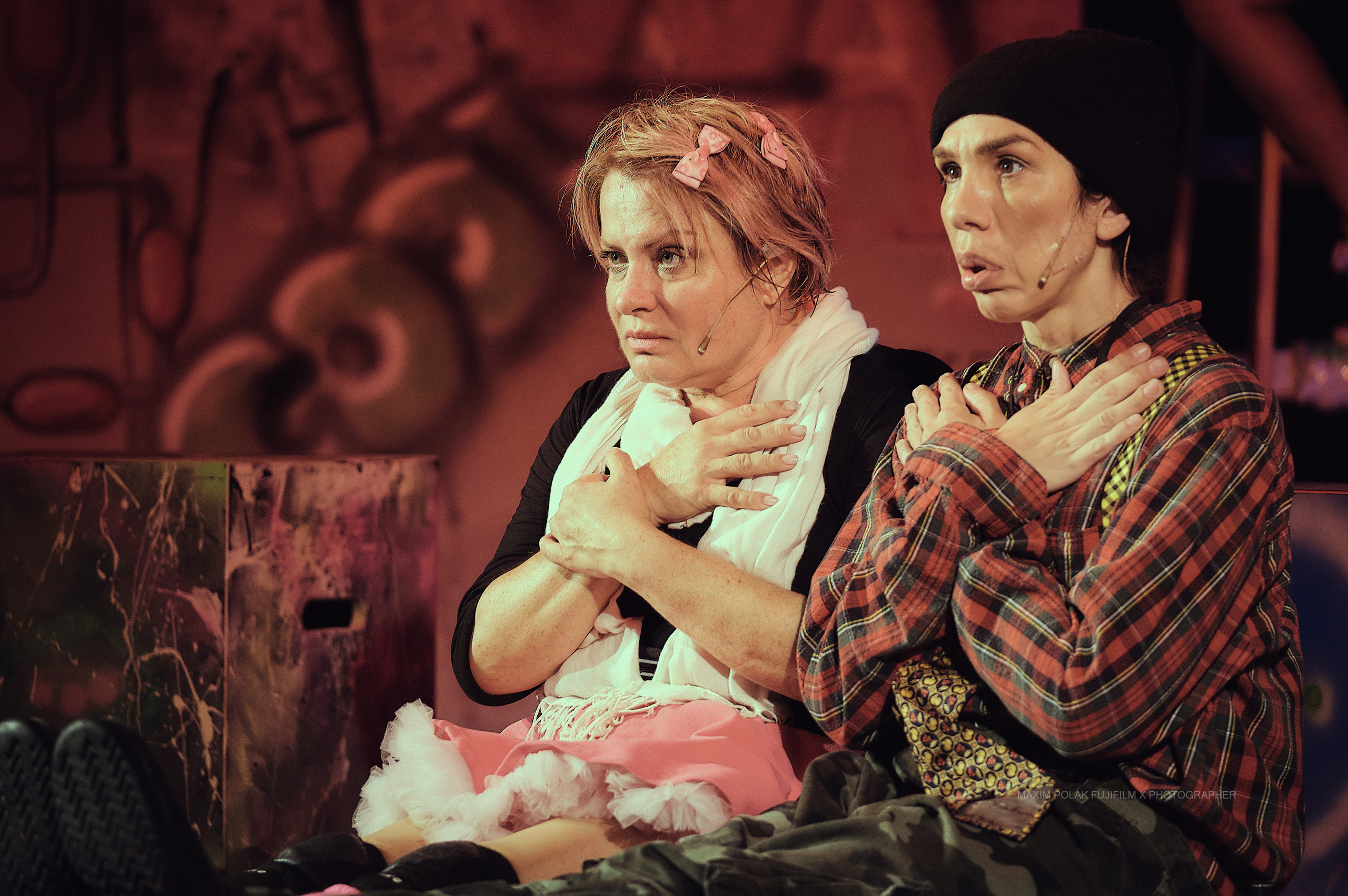 Theater inoi. Middle East Photo Agency סוכנות צילום המזרח התיכון — צילום מקצועי והדפסת מגנטים לאירועים