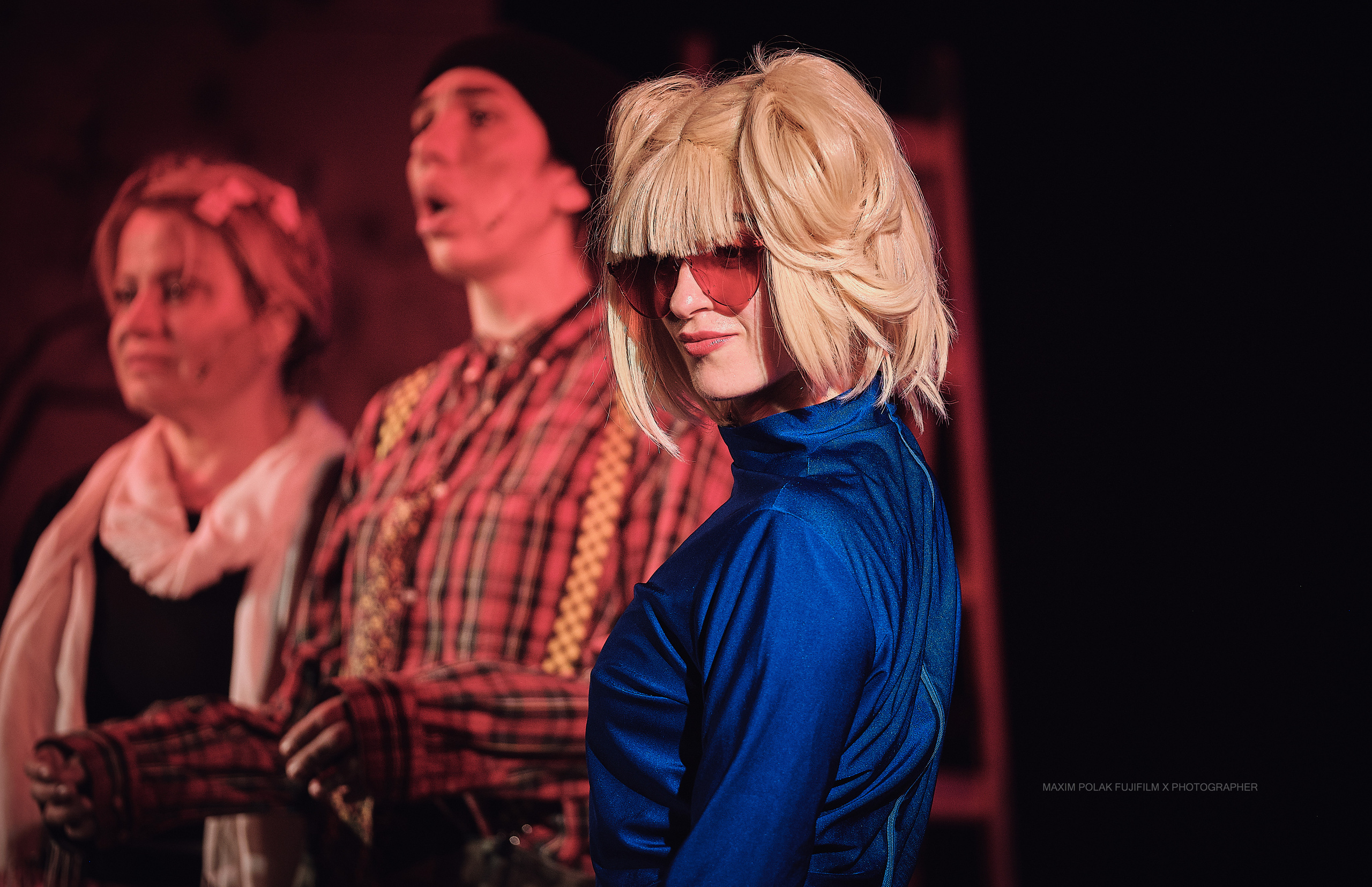 Theater inoi. Middle East Photo Agency סוכנות צילום המזרח התיכון — צילום מקצועי והדפסת מגנטים לאירועים