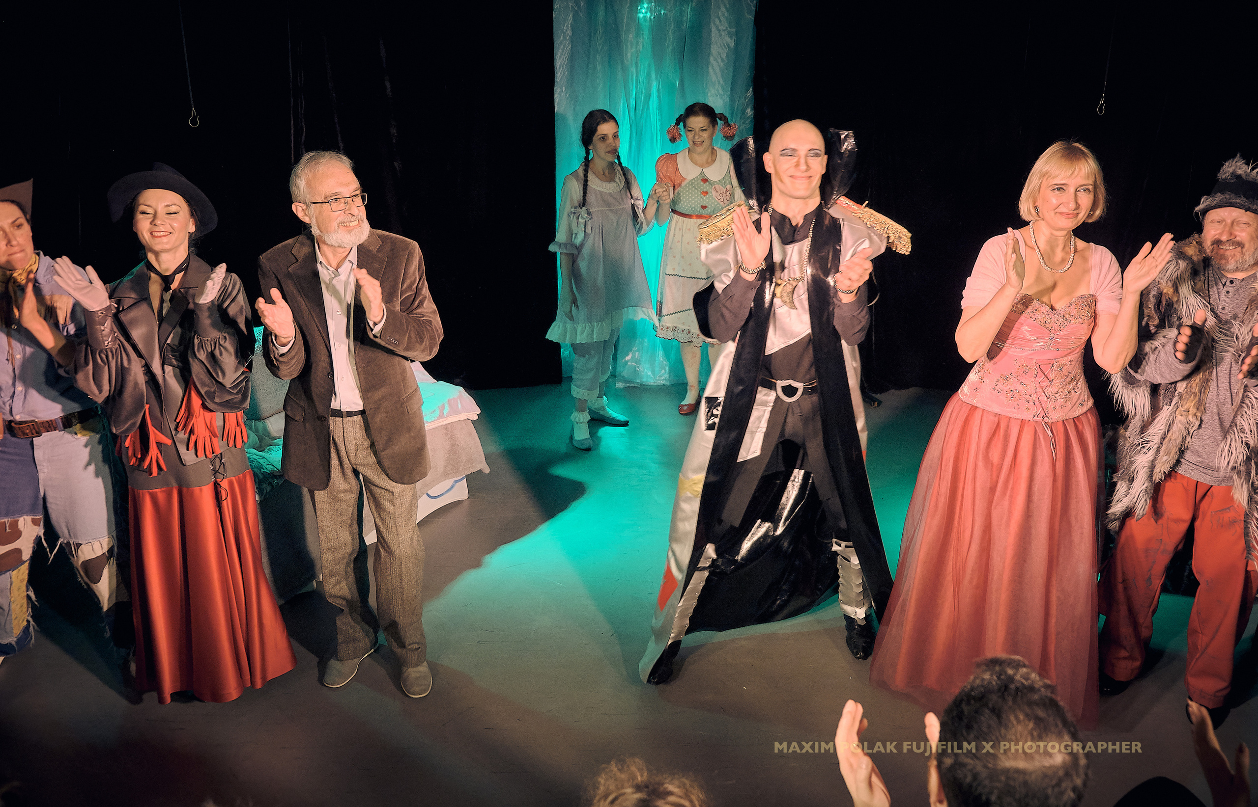 Theater Zero. Middle East Photo Agency — Weddings, Bar & Bat Mitzvahs, Brit Milah, Theater, Magnets, Portraits