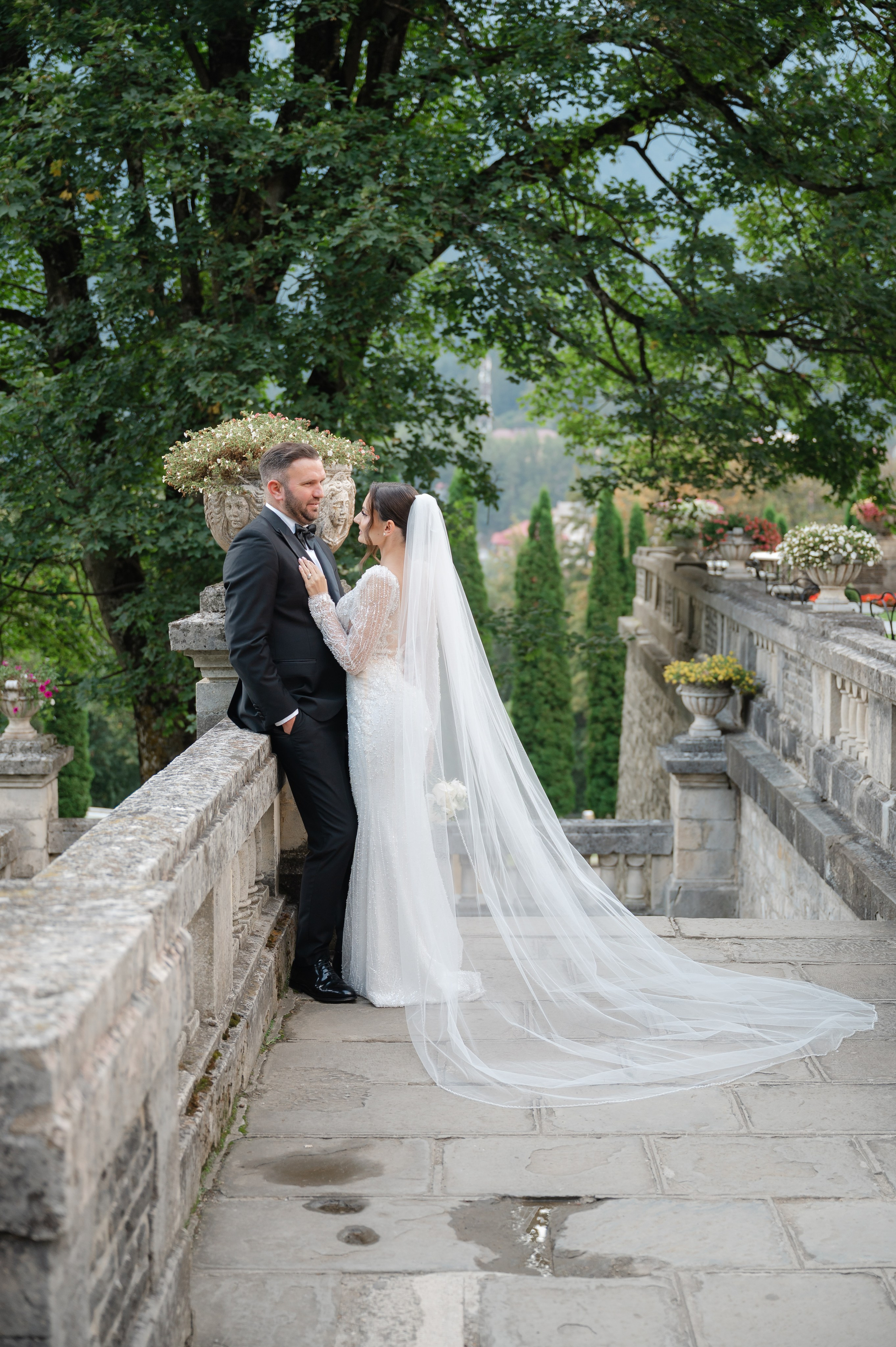Mălina & Silviu – ședință foto la Castelul Cantacuzino | Fotograf nuntă