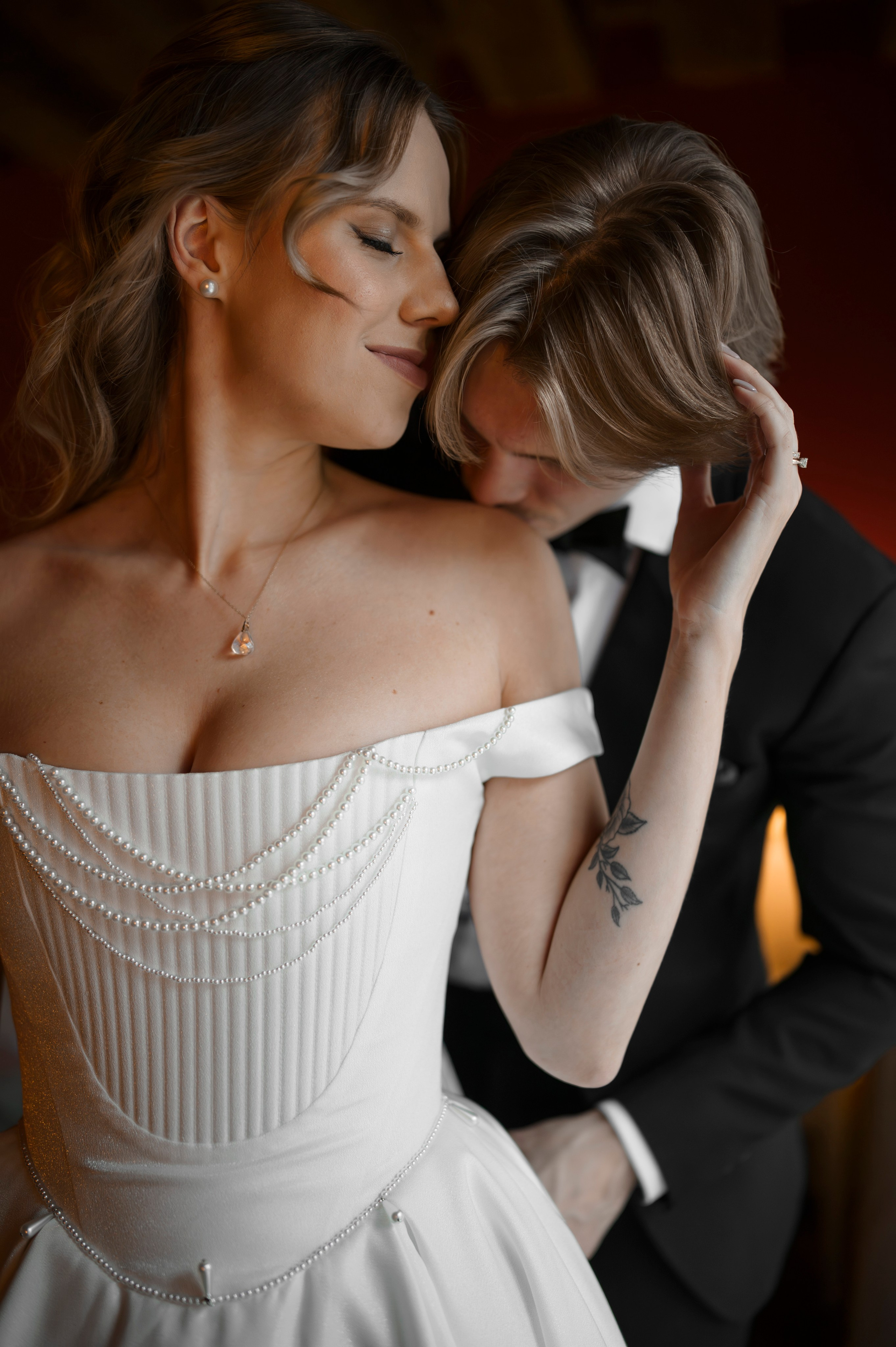 Свадебные сборы в отеле. Фотограф Таллинн — свадьба |семья | lovestory