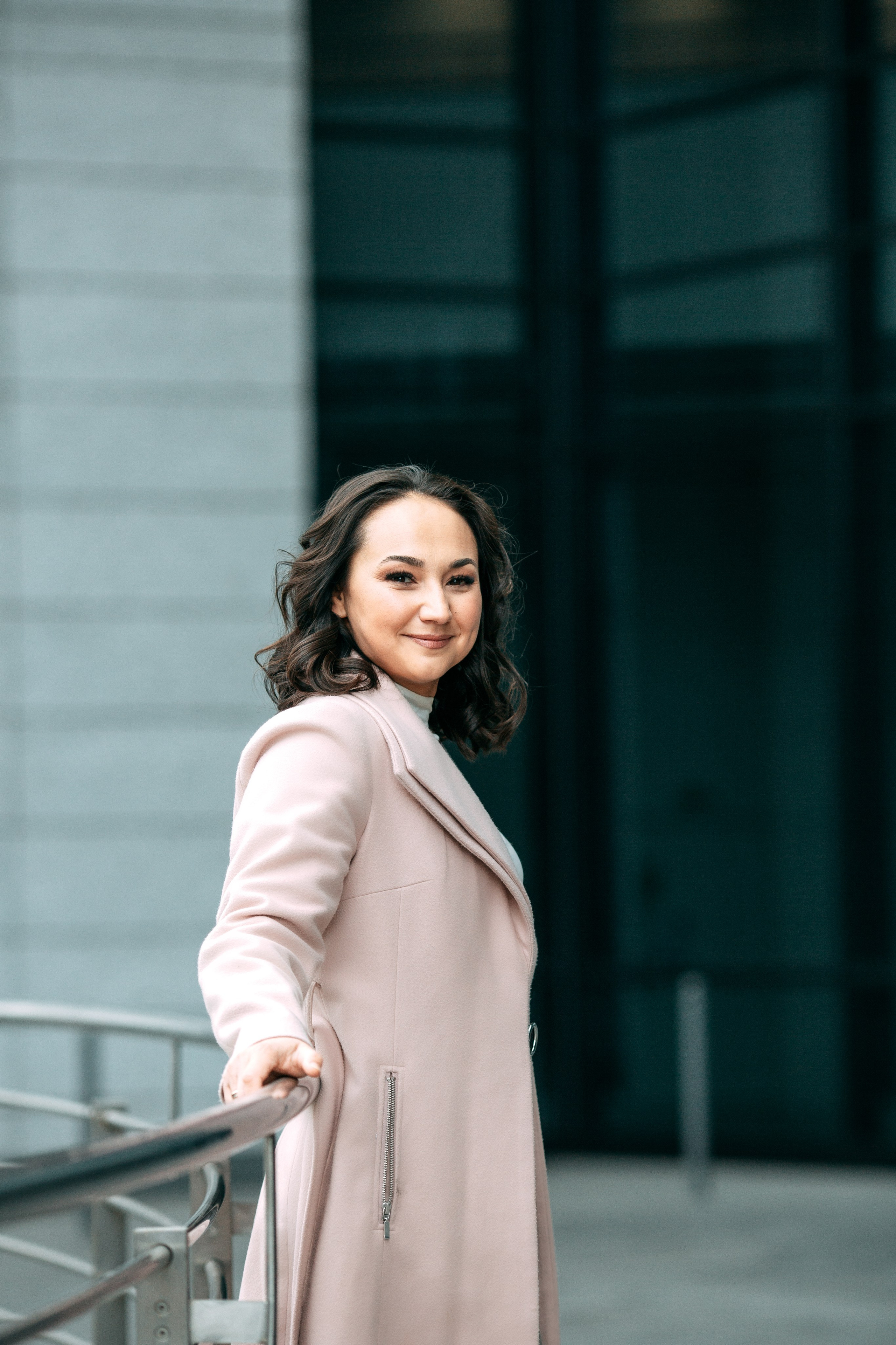 Business Fotoshooting für Yulia in Stuttgart. Professionele fotografin in Münsingen Olesia Wegele