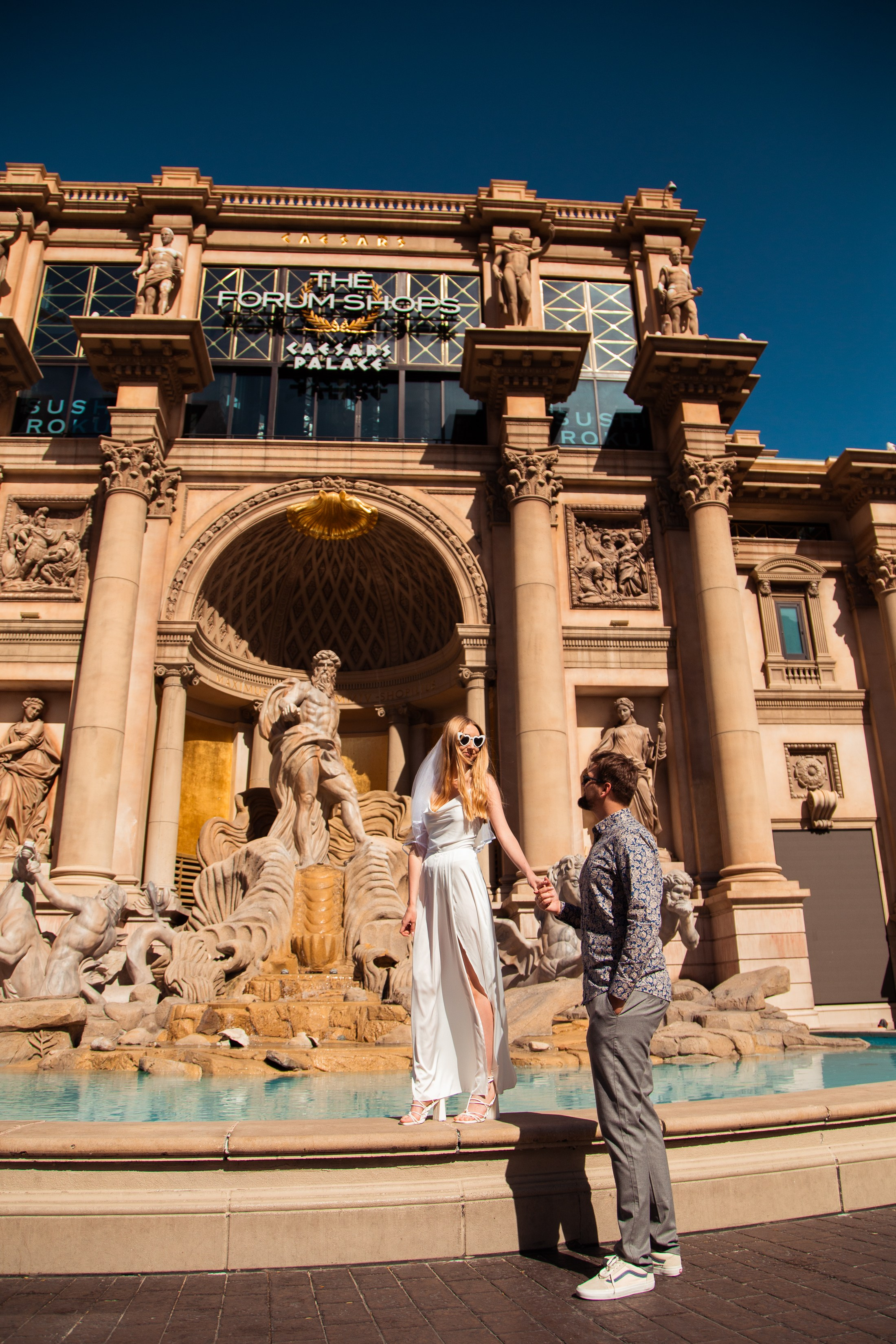 N&Y. Wedding & elopement photographer Viktoriya Kravtsov. Las Vegas