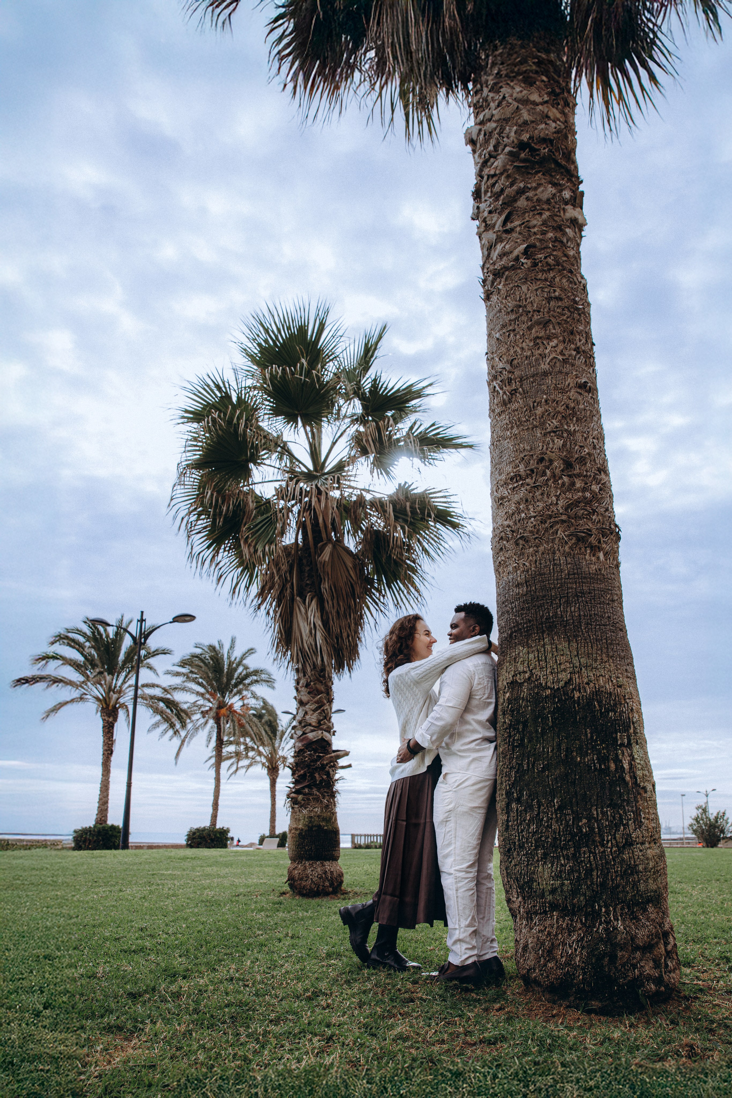 Love Story Photography by Julia Gnatenko | Romantic Photoshoots in Valencia, Alicante, Barcelona, Spain. Julia Gnatenko — Photographer Valencia, Alicante, Barcelona, Spain, Europe