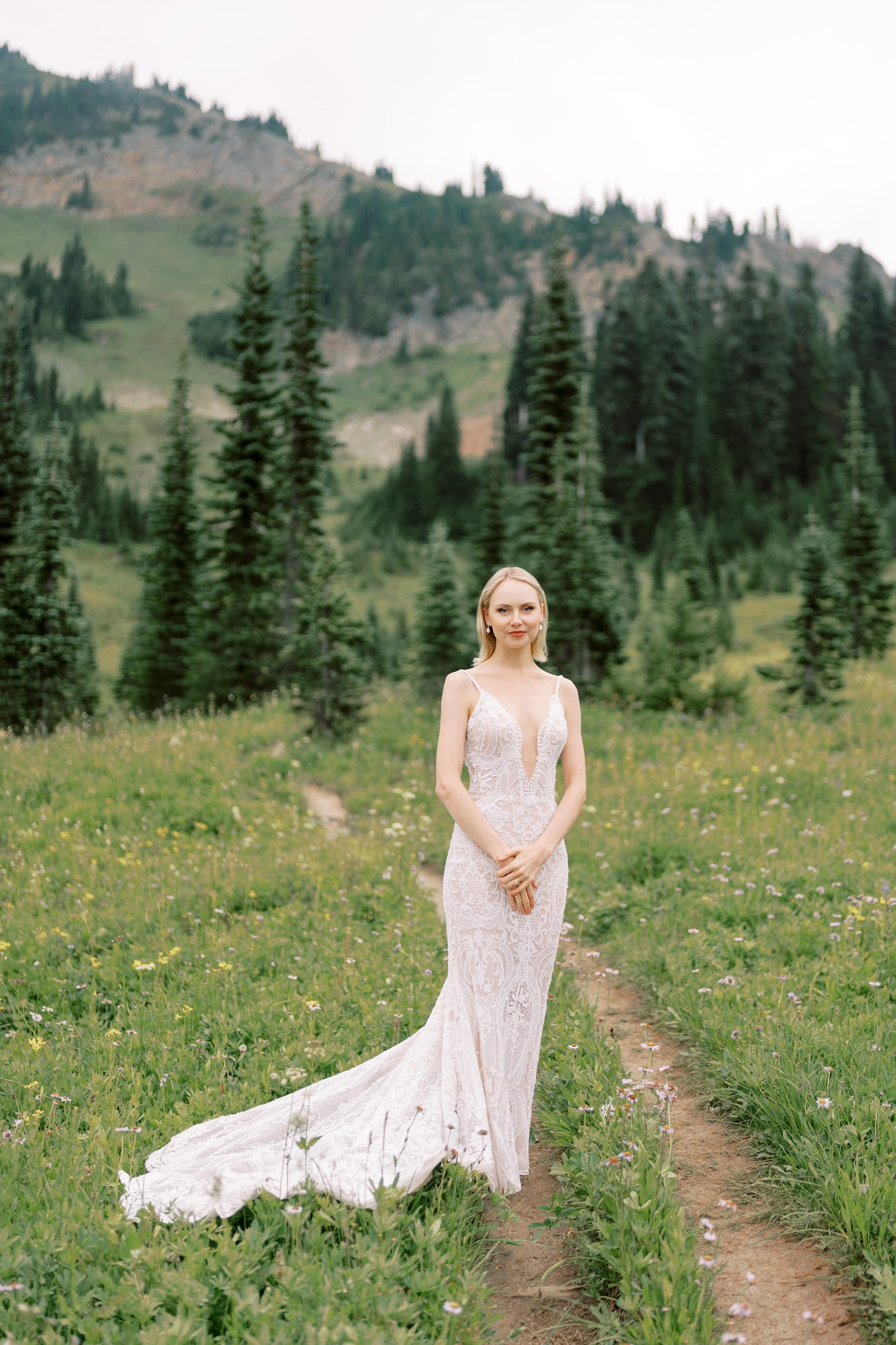 Rachel & Ryan Wedding photoshoot. August 2024. Little Tipsoo Lake, WA Day 2. EVAN ARISTOV WEDDING PHOTOGRAPHY — Seattle Wedding Photographer