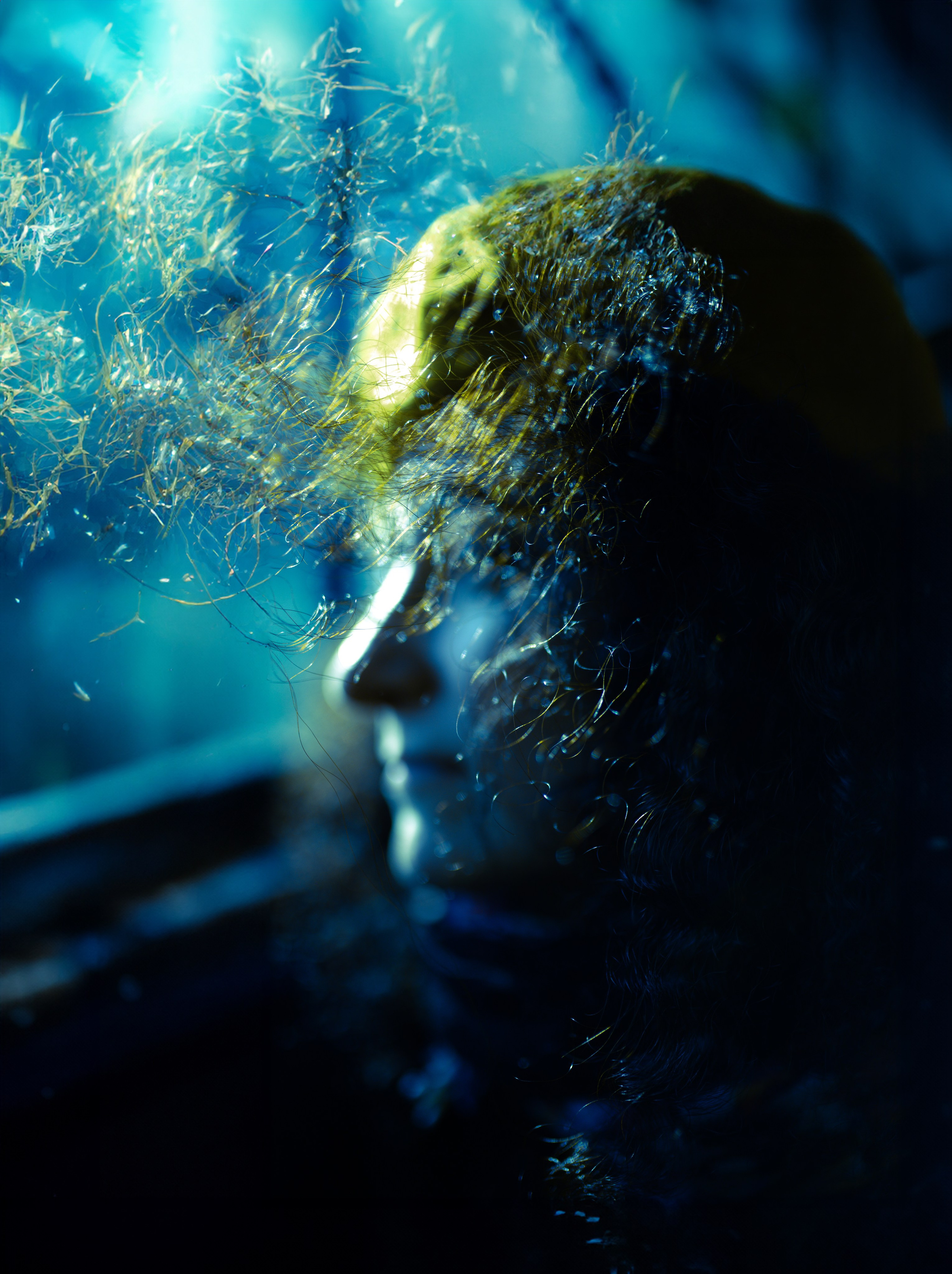 Portrait and lifestyle photographer based in Toronto, Canada