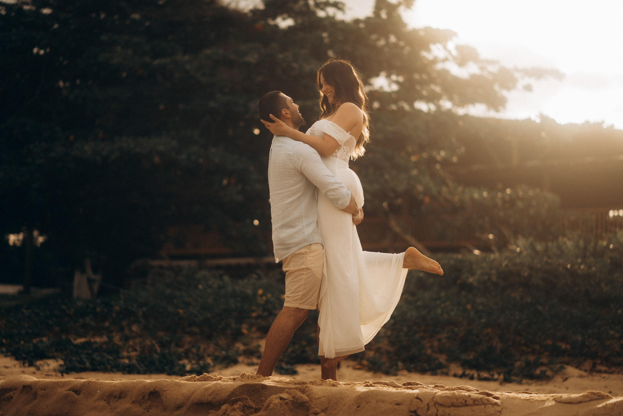 Samantha & Juliano | Ensaio de Casal na Praia de Ubatuba