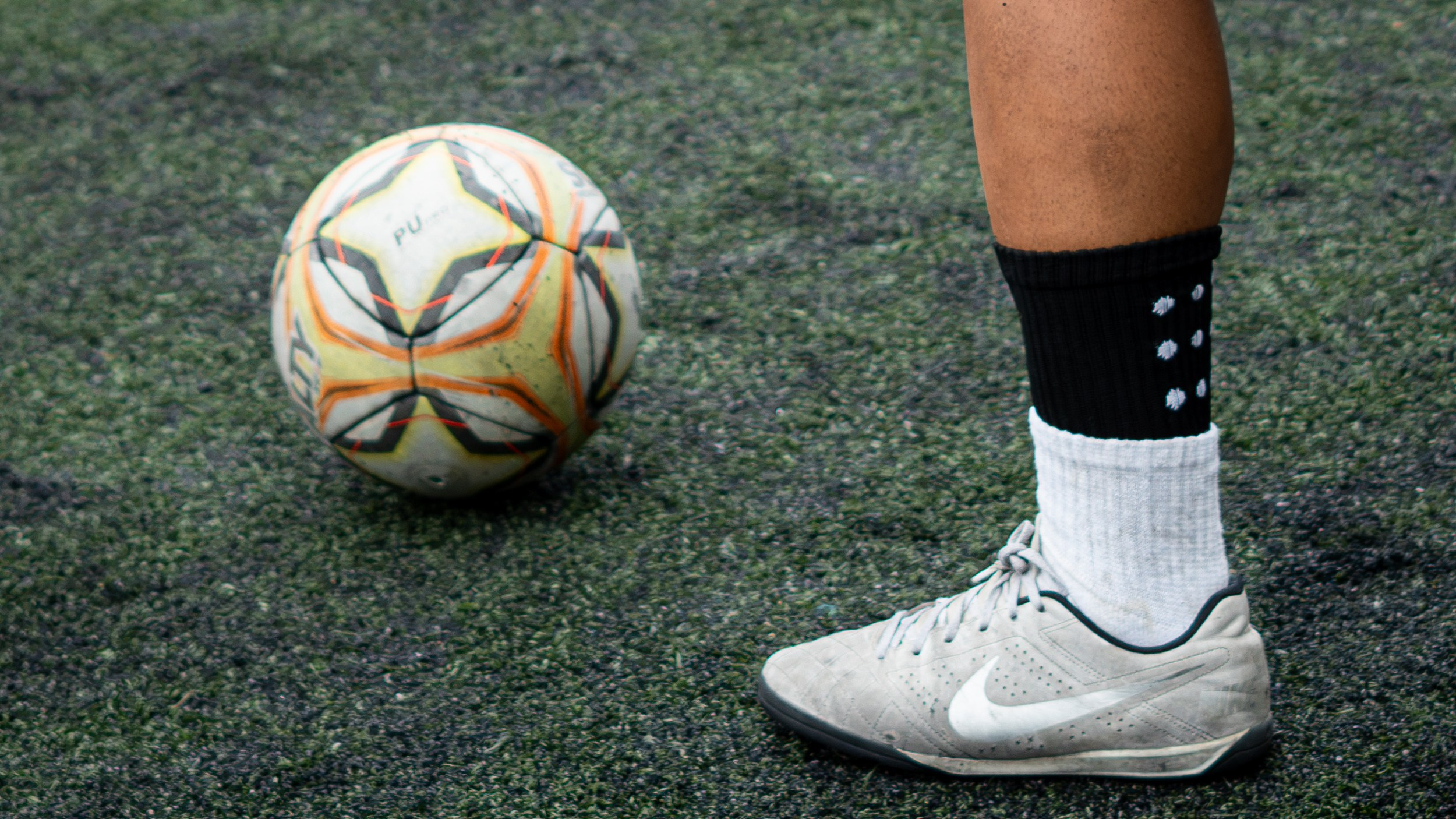 Futebol. Carlos Silva