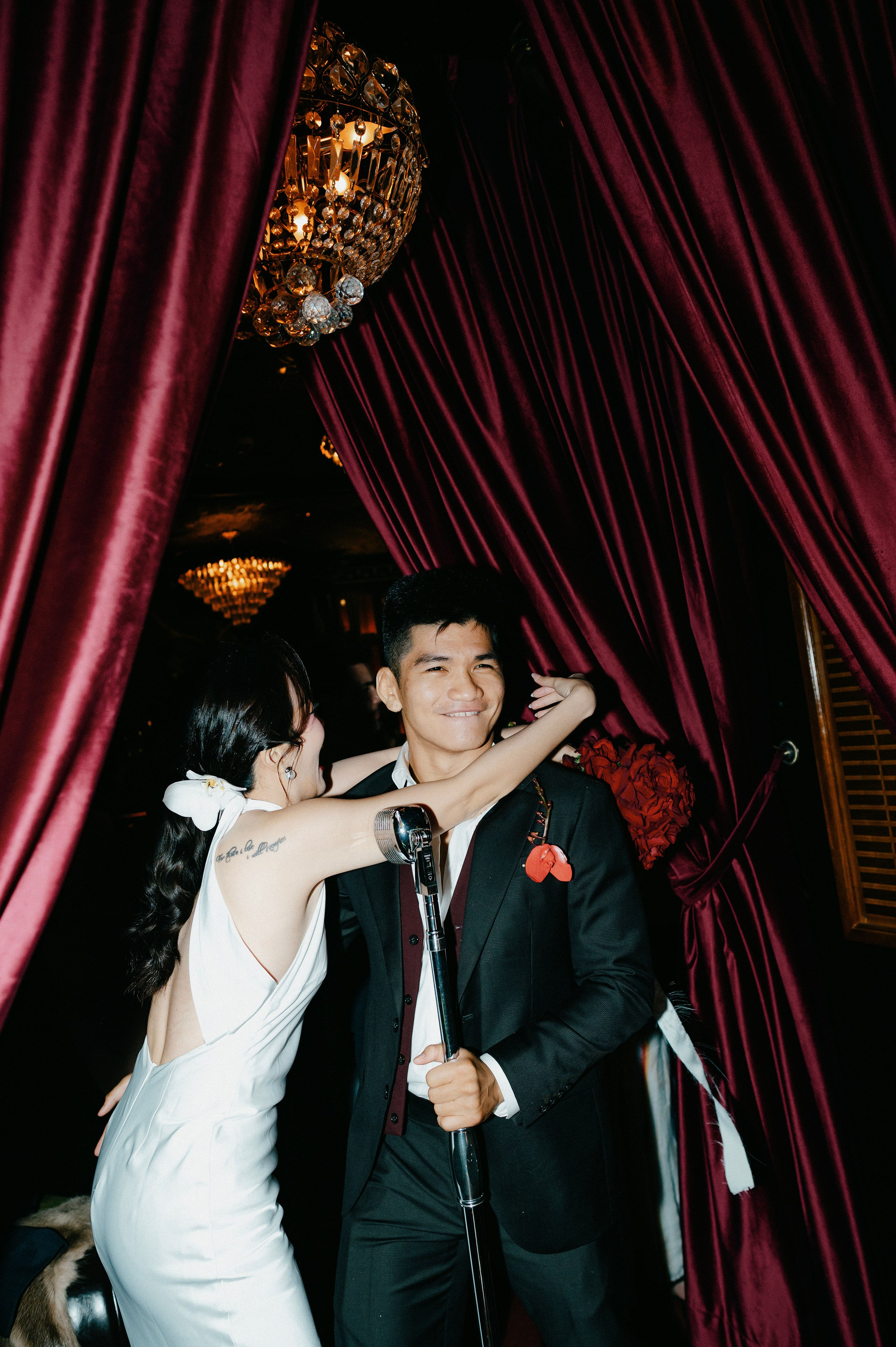HIEP & TRINH / After wedding. Nhiếp ảnh gia đám cưới hàng đầu tại Thành Phố Hồ Chí Minh