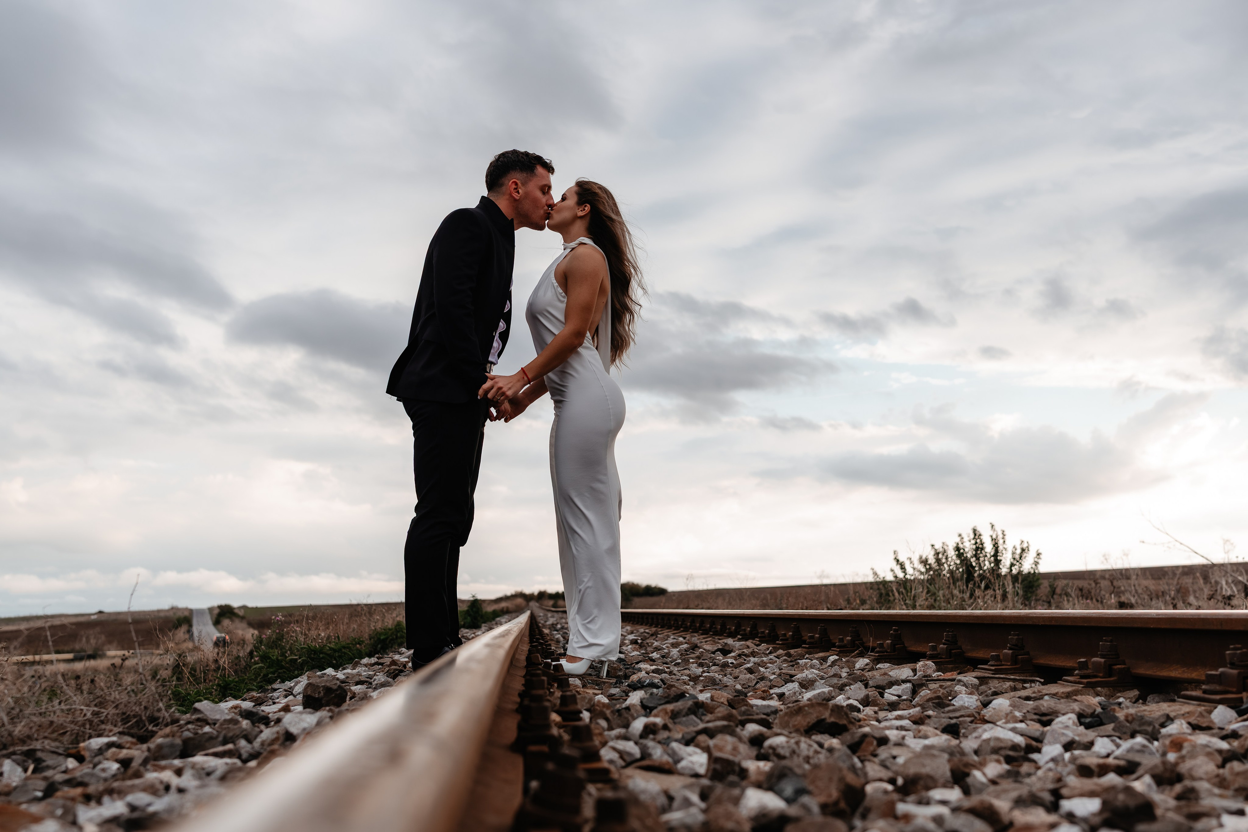 ANDREEA & RAZVAN - SAVE THE DATE. Fotograf Nuntă | Lucian Murgeanu - Fotograf Profesionist Evenimente