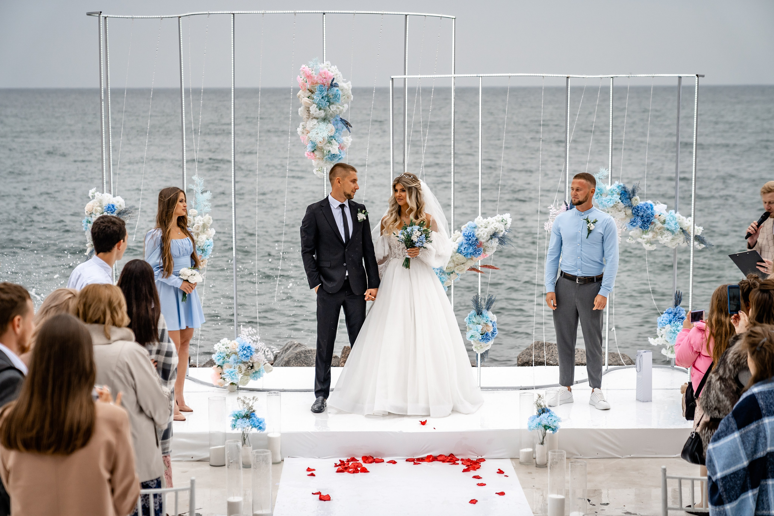 Trauung. Hochzeits- und Reportagefotograf für München, Regensburg, Deutschland RED LINE Media