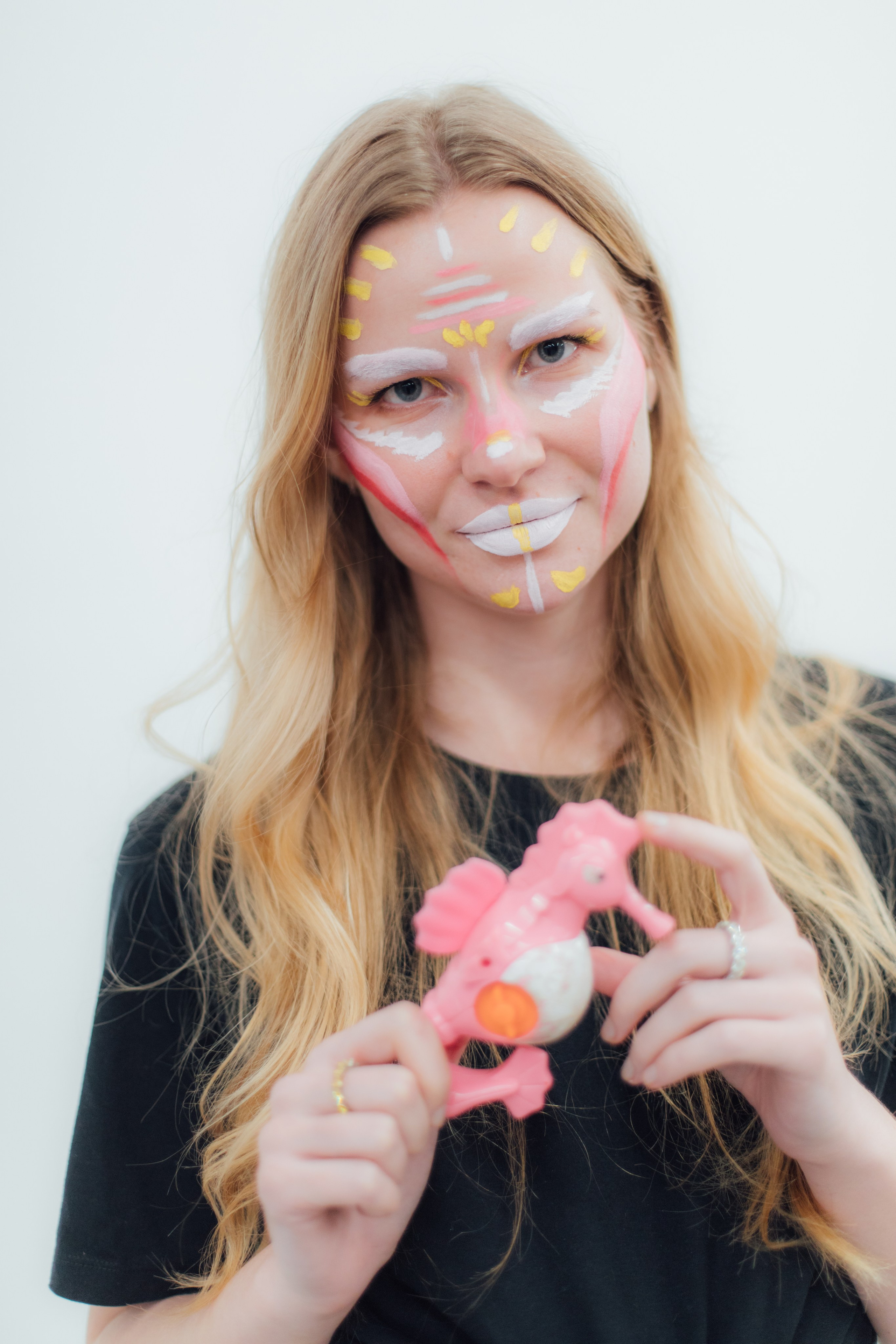 Зачем художники делают это. Alina Kugush