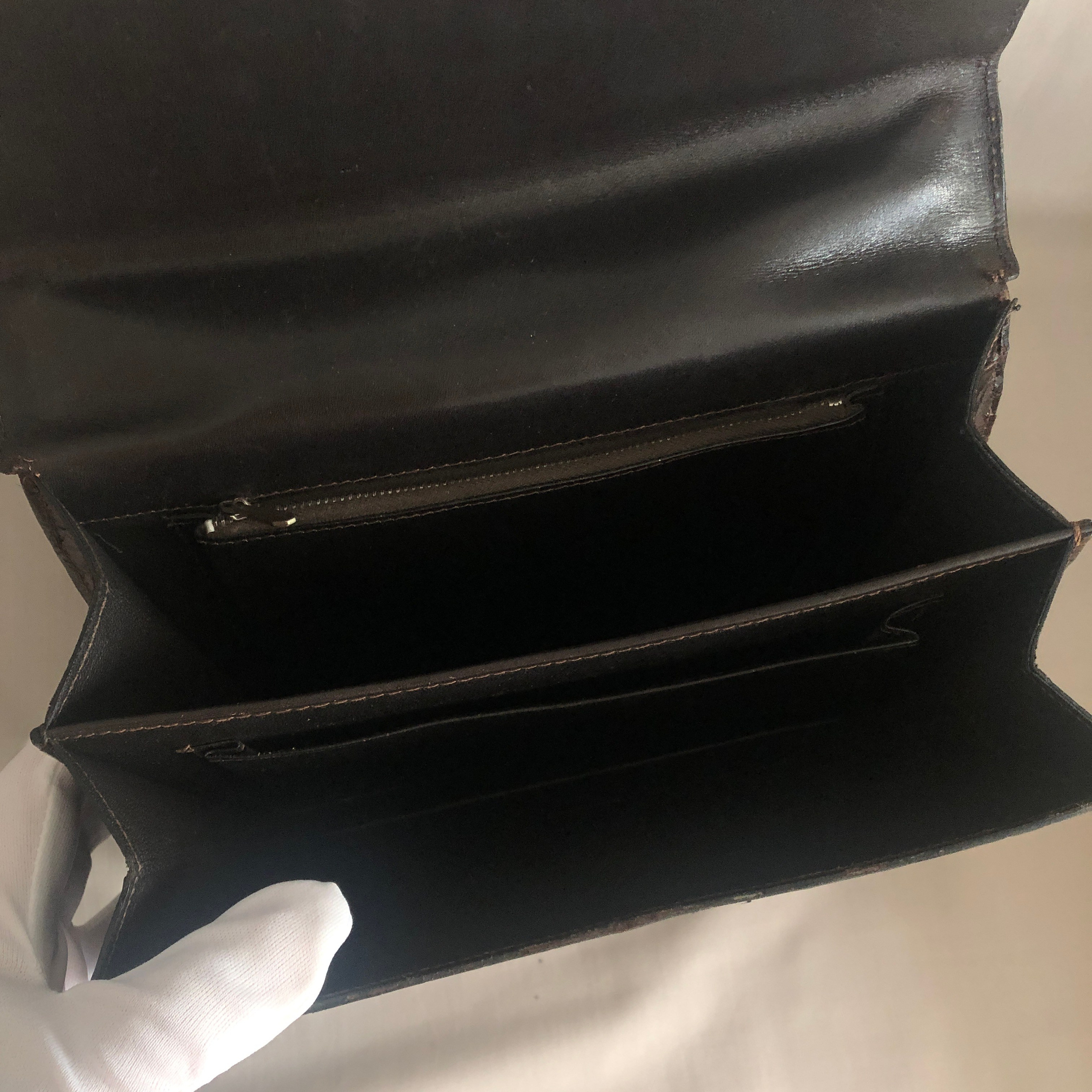 Bag9. Современнные и актикварные украшения в Барселоне, Москве и Санкт-Петербурге