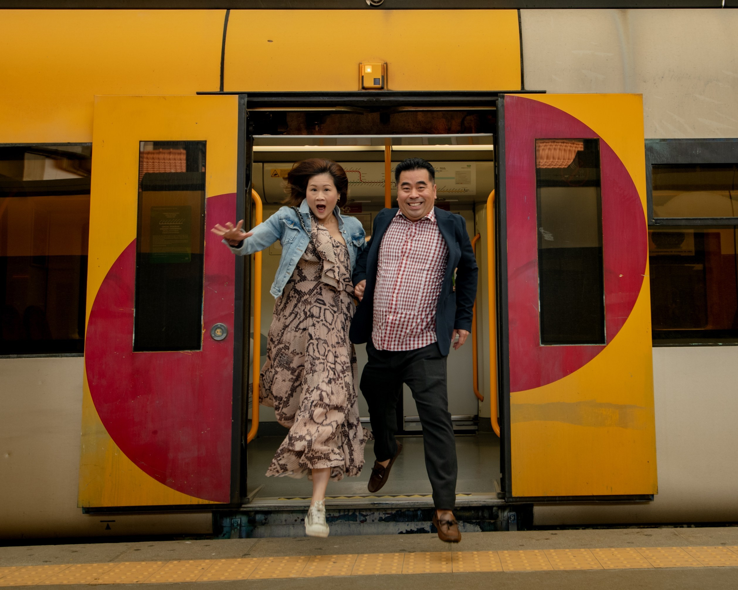 STORIES OF LOVE. Anastasiia Antoniuk portrait, family and couple photographer, Portugal