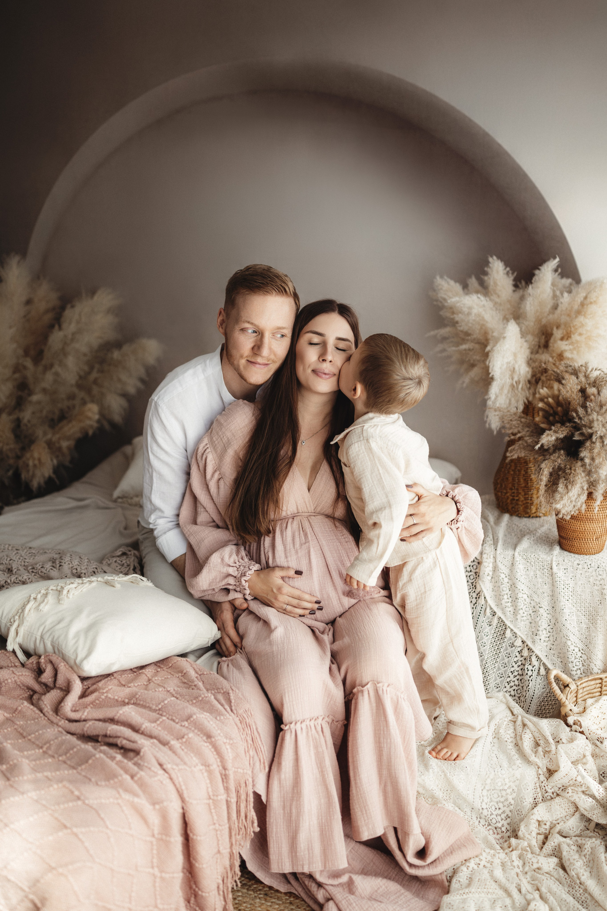 Maternity. Newborn, kids, family photographer based near Zurich, Switzerland