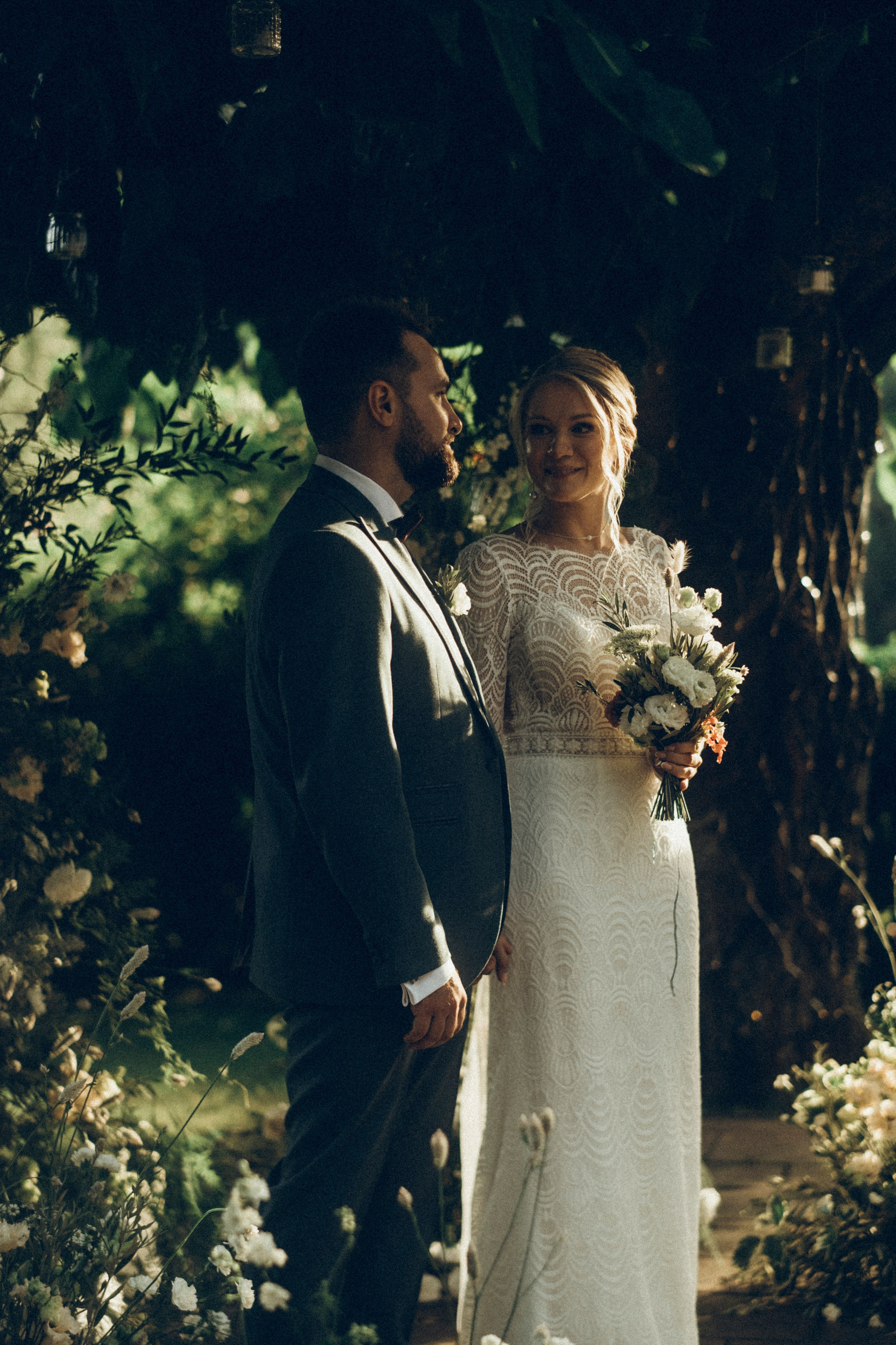 Nadezhda & Dmitry. Masia Mas Coll. Paola wedding photographer / videographer in Barcelona