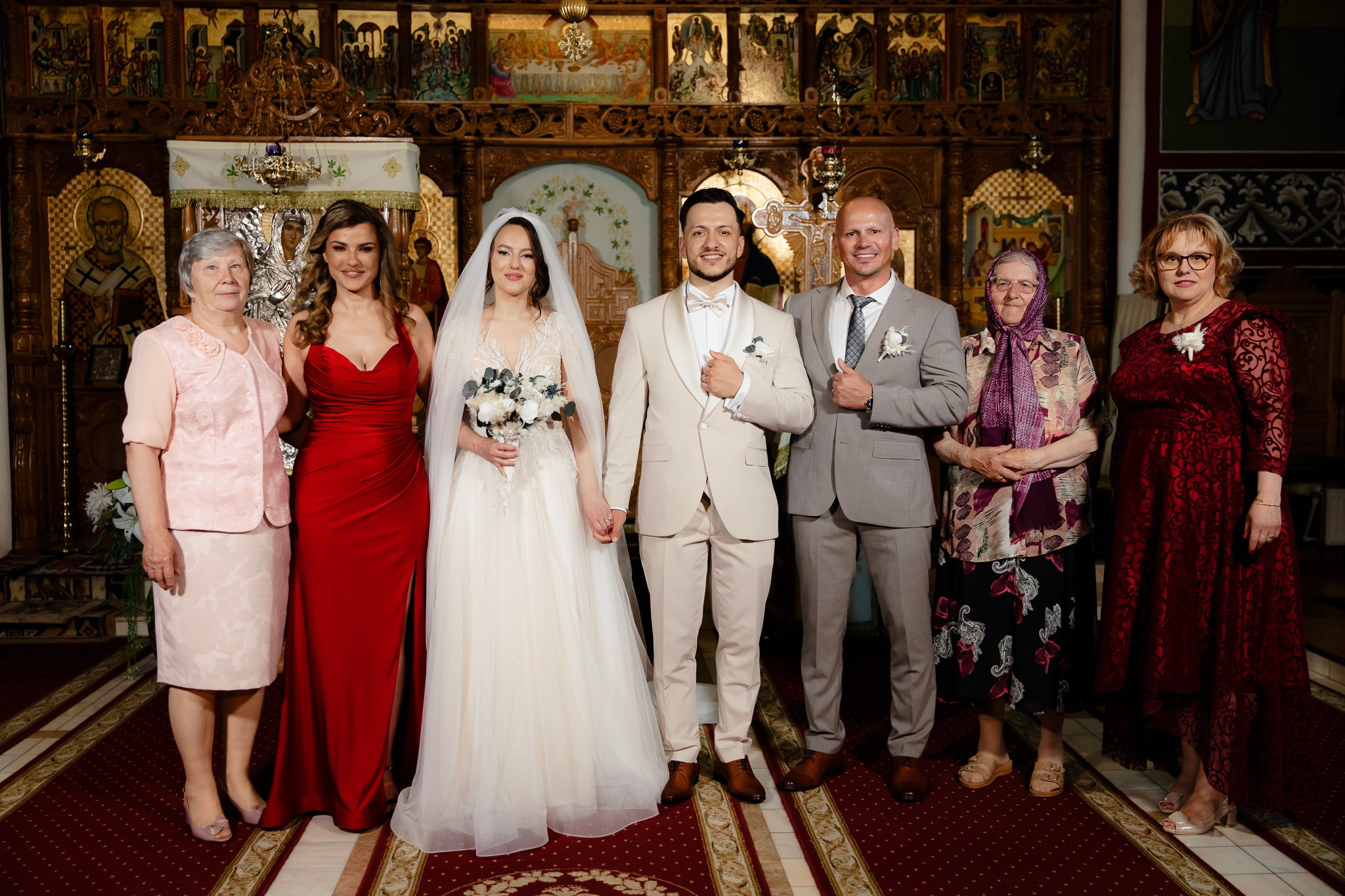 Ioana & Ionuț | Nuntă de poveste la Păstrăvăria Poiana din Mălini județul Suceava. Servicii foto-video profesionale, pentru momente de neuitat