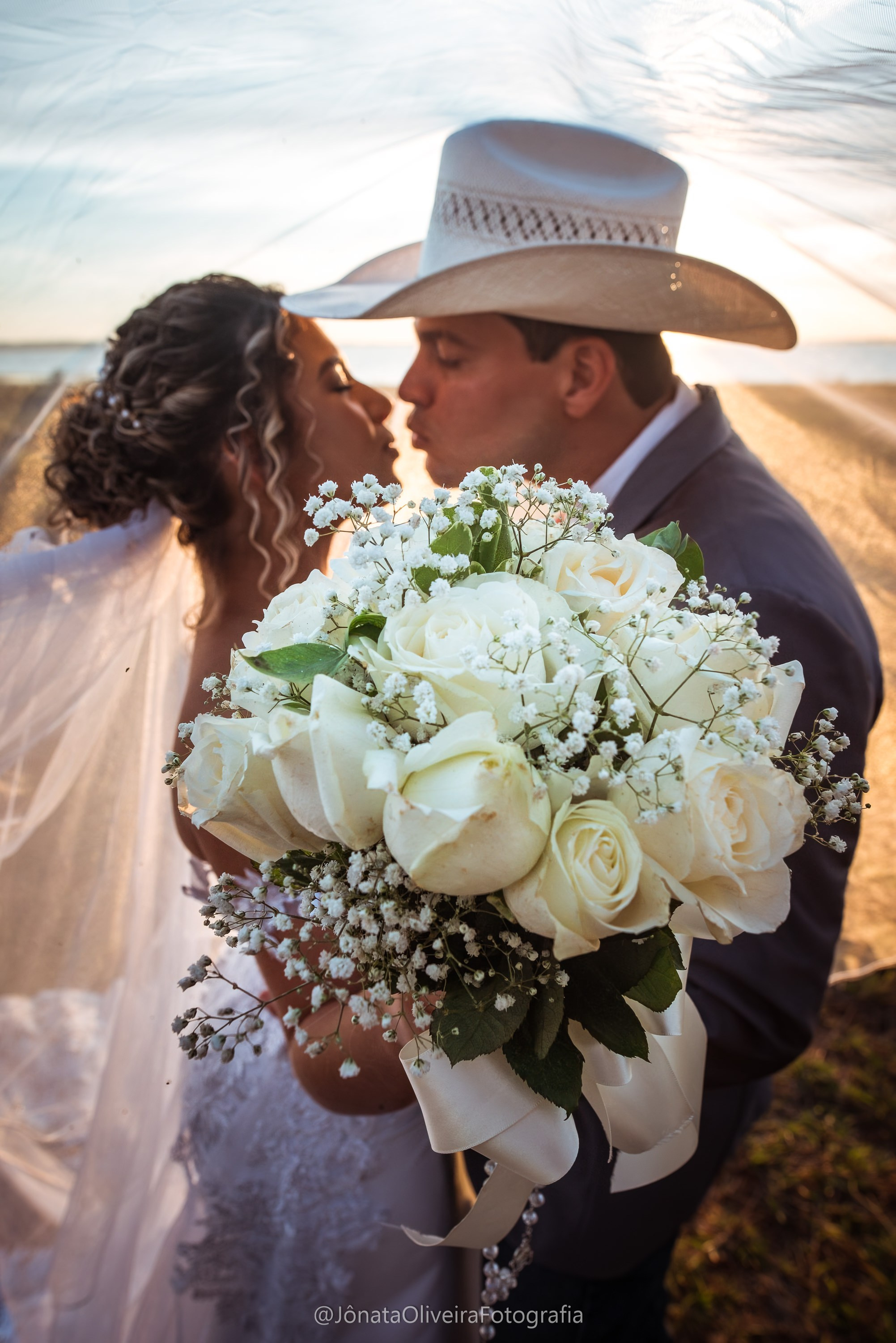 Vestido de noiva making of da noiva. Fotografia de casamentos e ensaios em avaré Jônata Oliveira