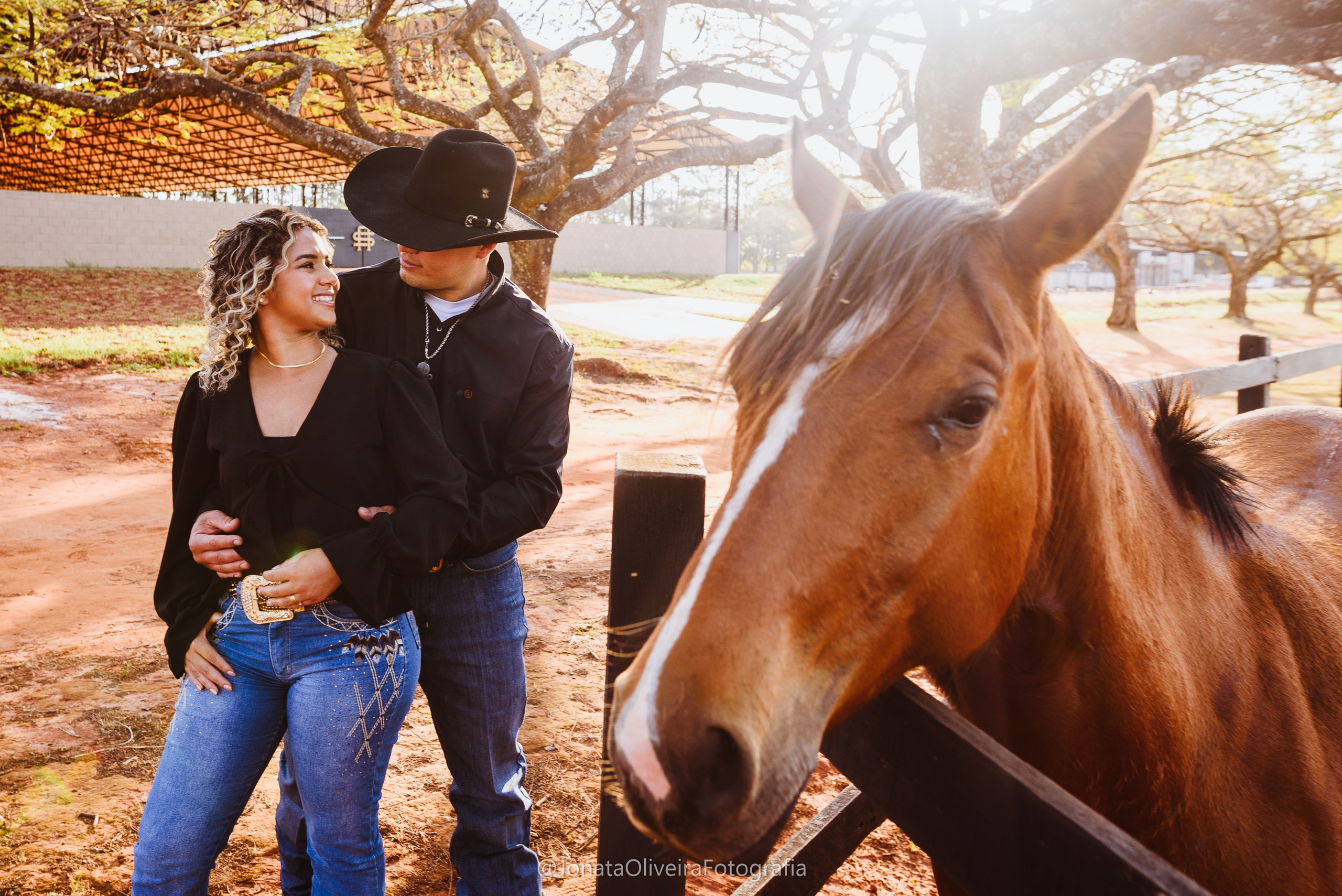 Pre Wedding Luérica e Vinicius. Fotografia de casamentos e ensaios em avaré Jônata Oliveira