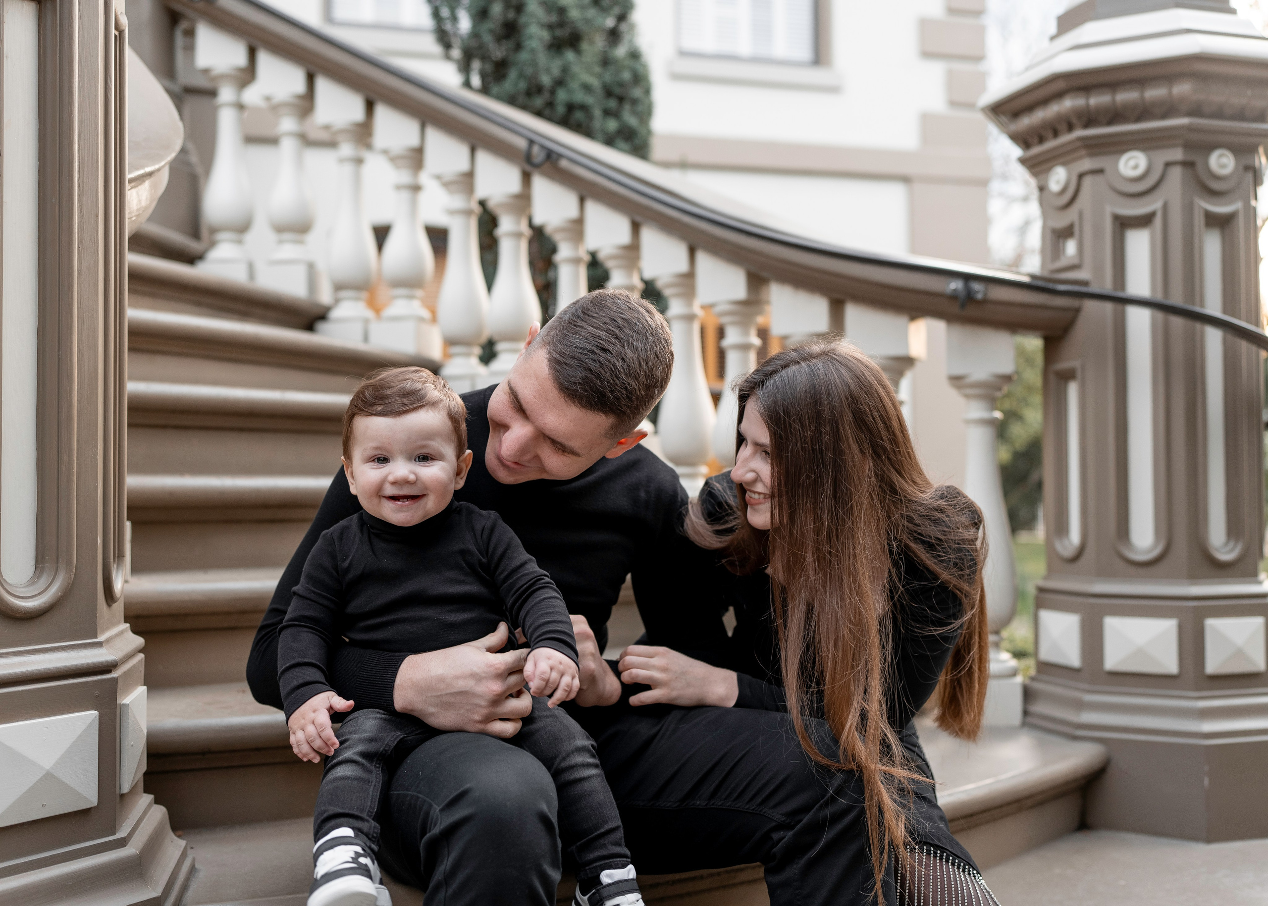 Artem, Nadia & Elisha. Family photographer in Sacramento | Sofia Pavenko
