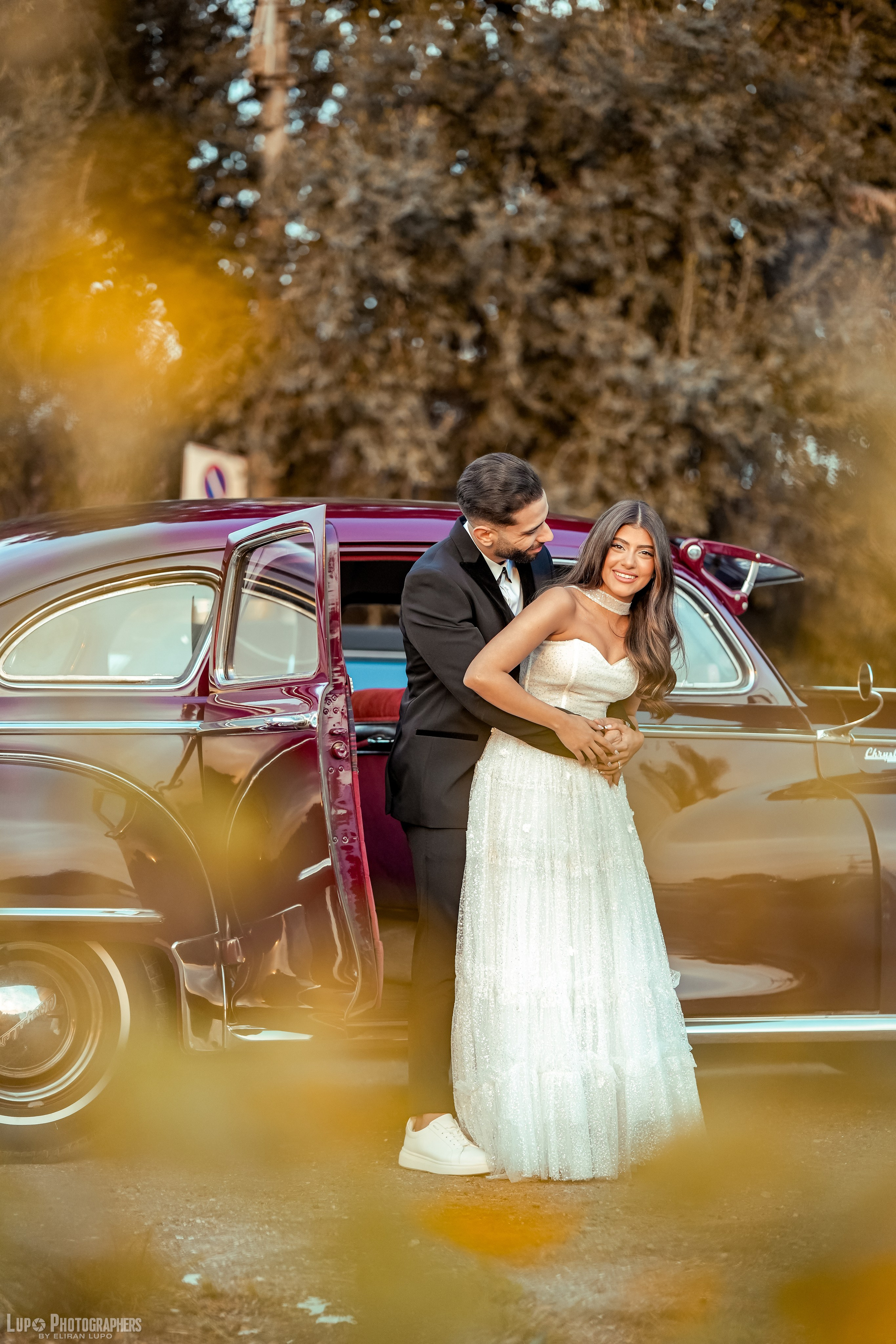 ראשי. לופו צלמים — צילום חתונות ואירועים