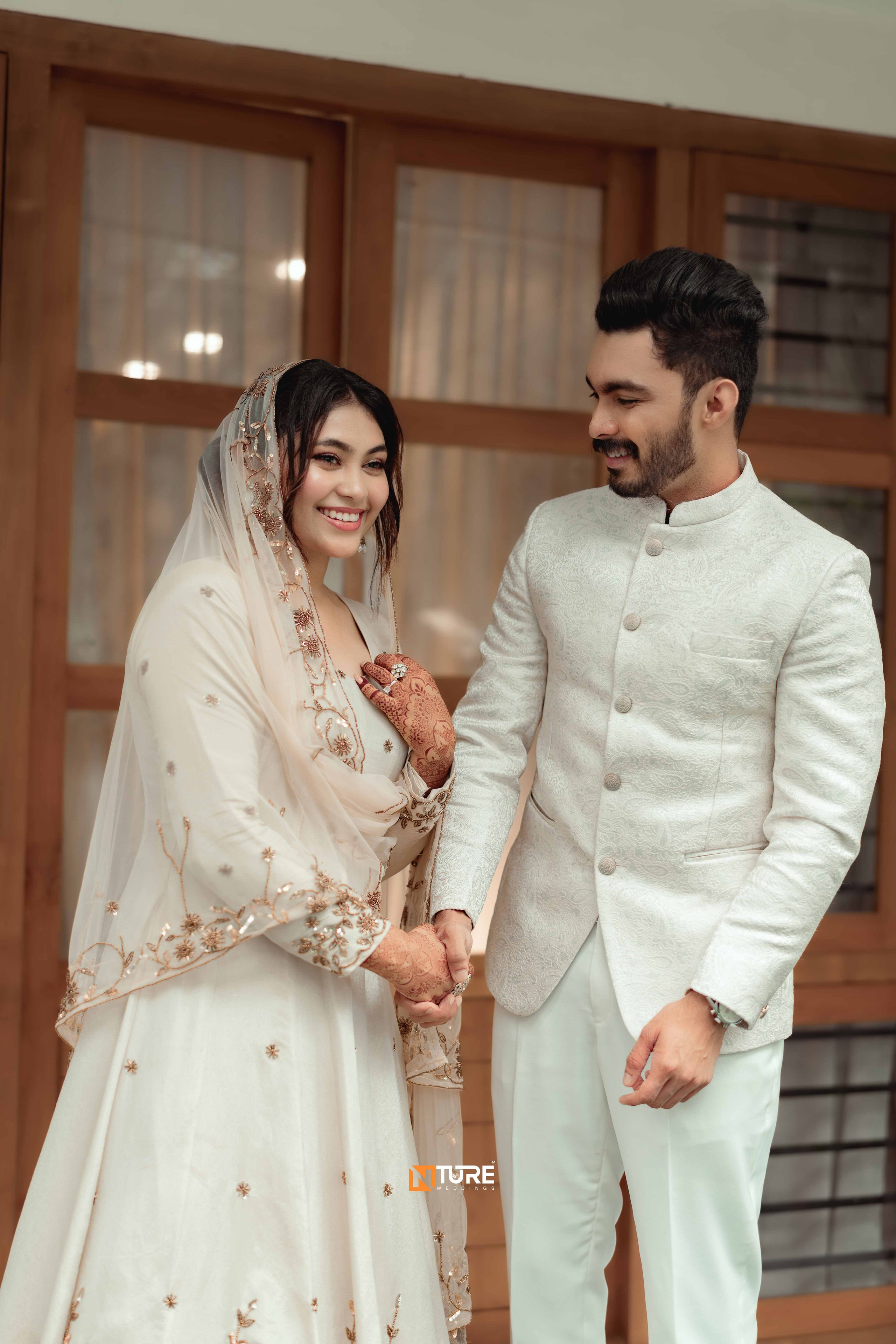 PHOTOS. NTURE WEDDING