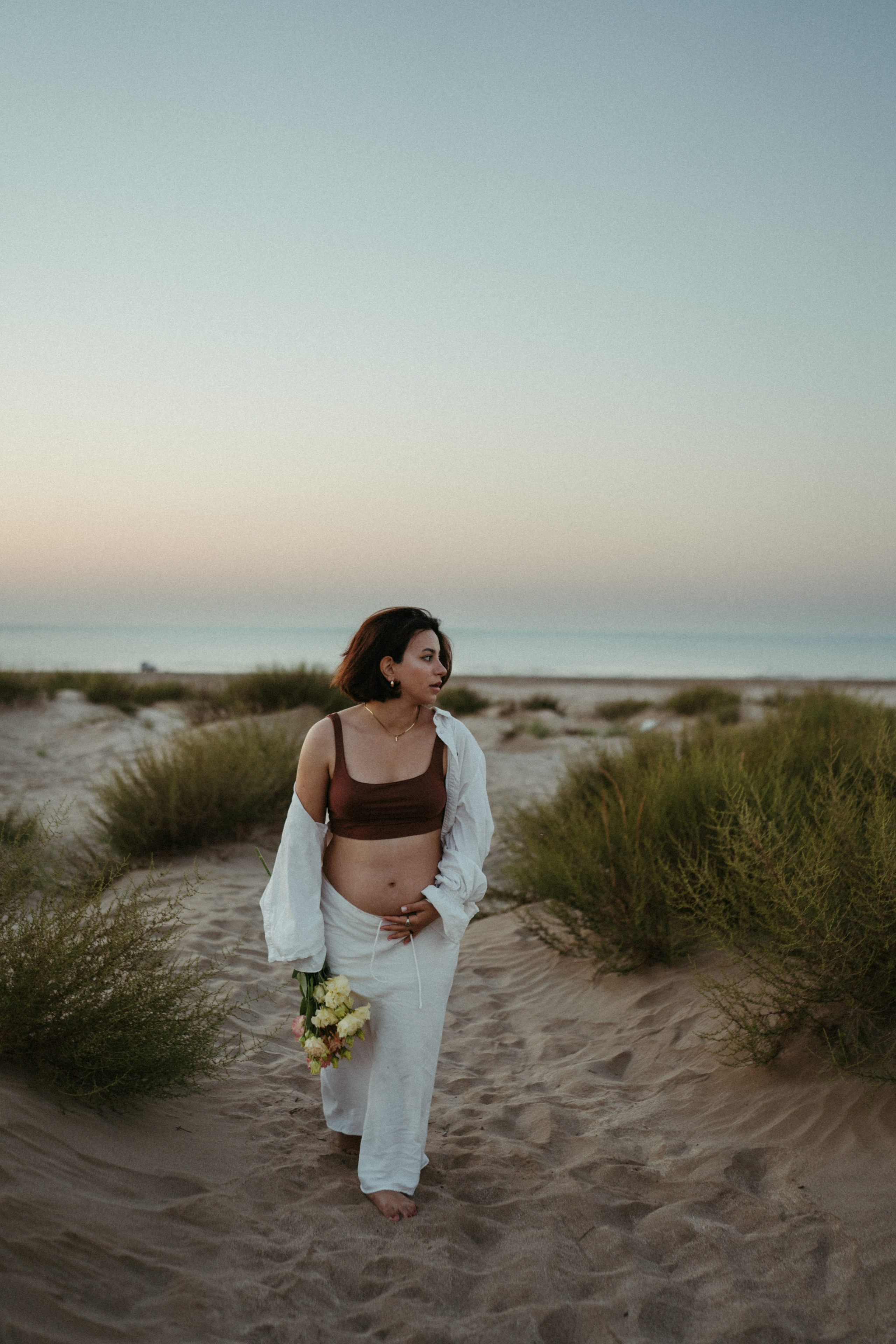 Expecting Javad. Family photographer in Saudi Arabia